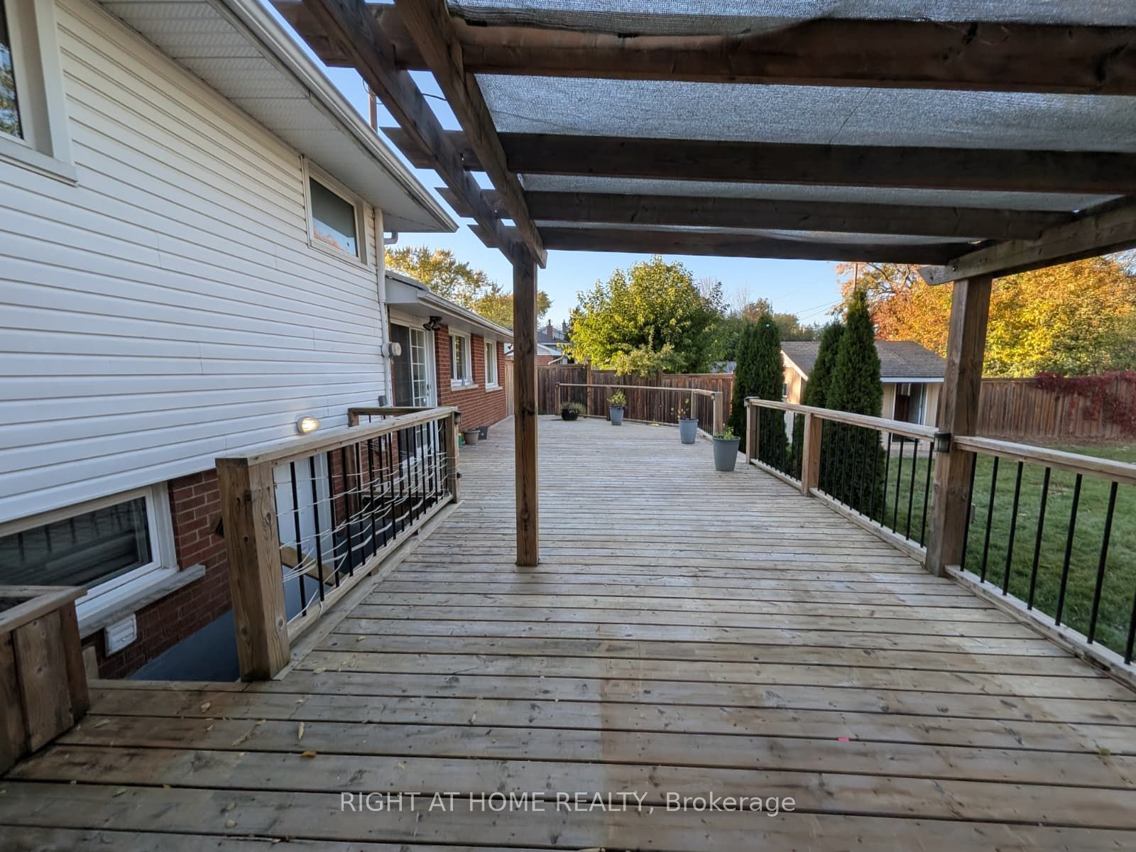 273 Kenwood Avenue Property Photo 37