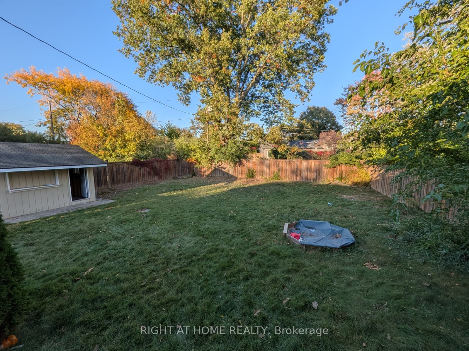 273 Kenwood Avenue Property Photo 39