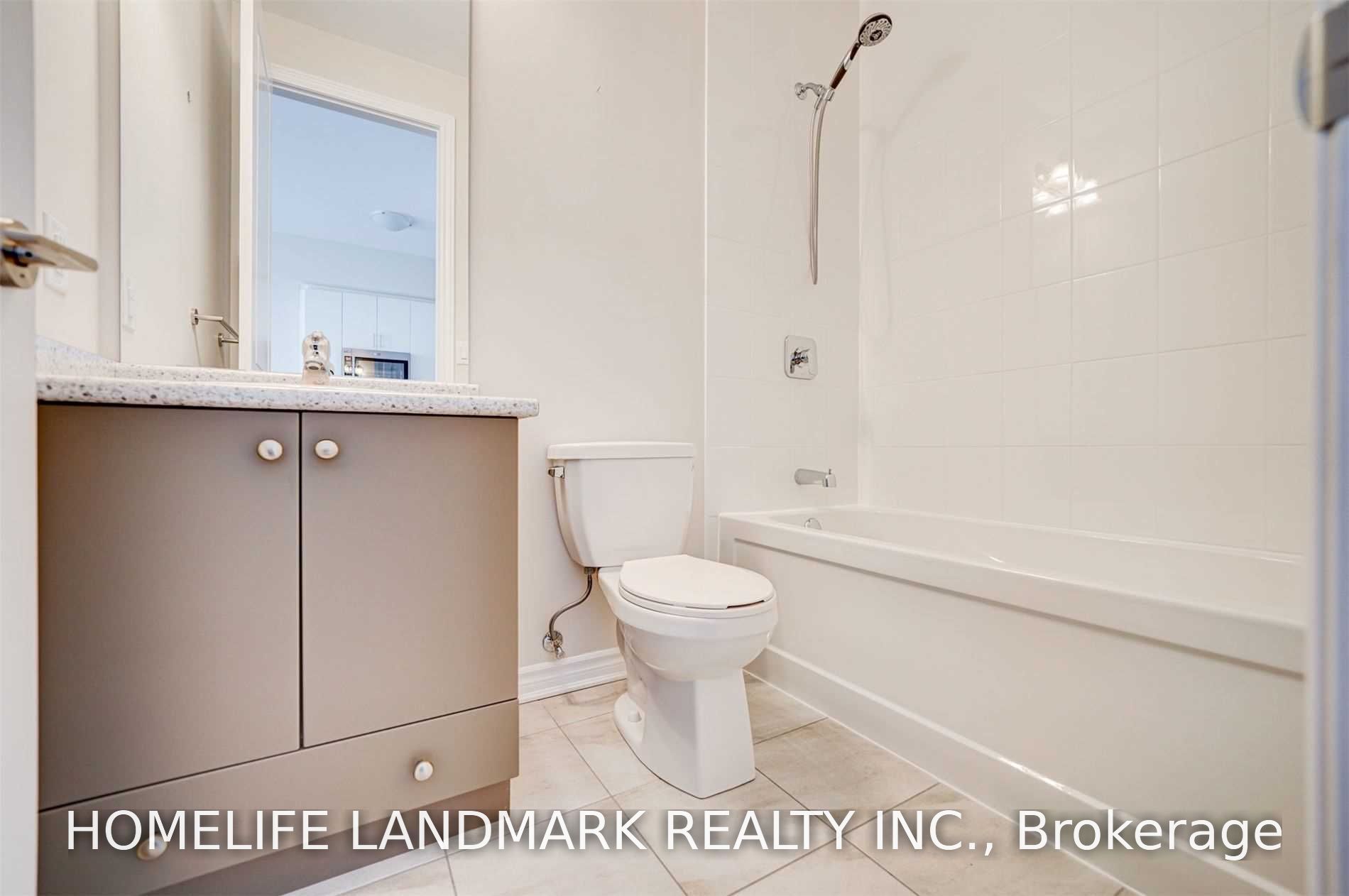 511 150 Oak Park Boulevard Property Photo 28