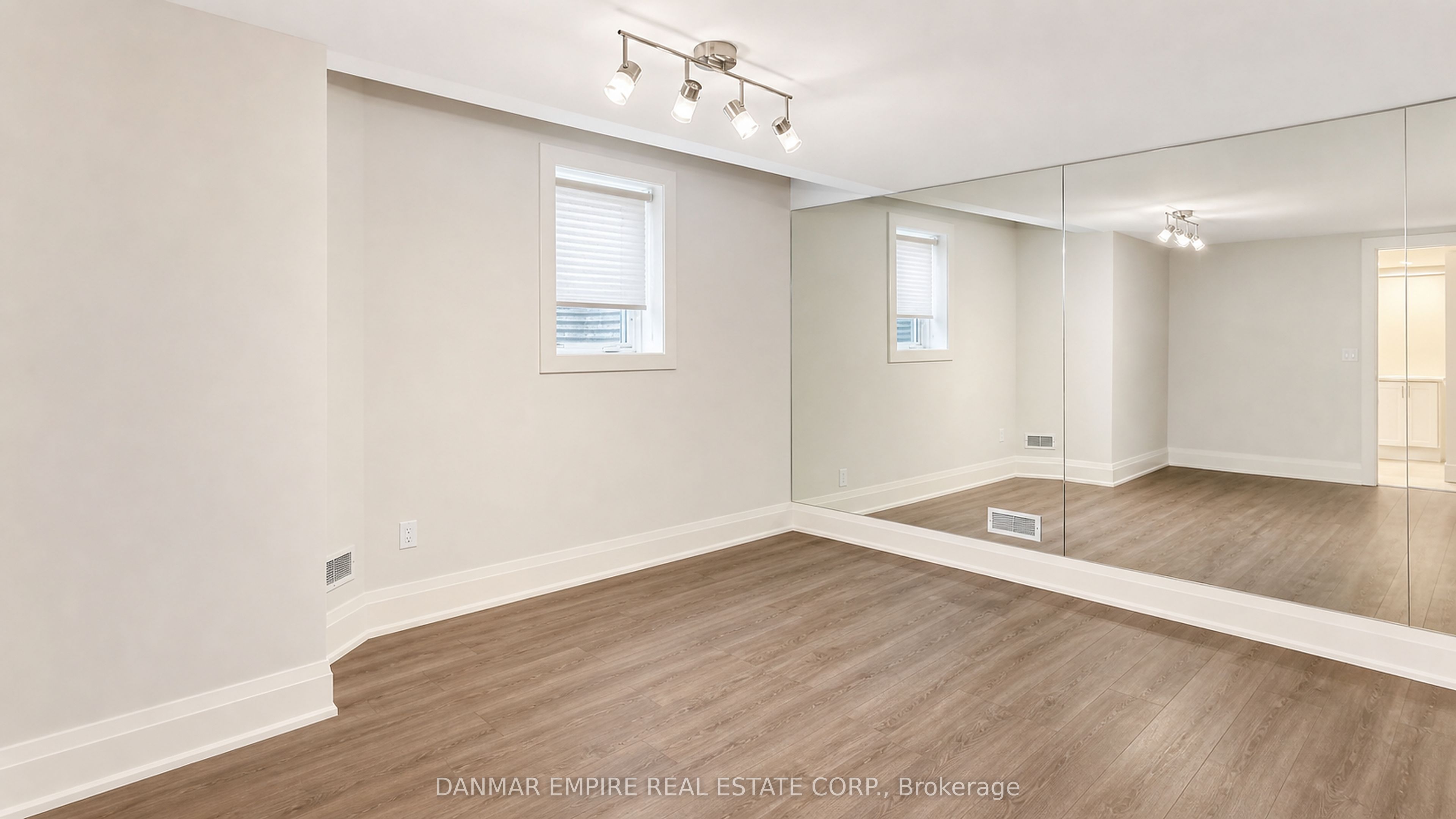 2193 Grayson Green Court Property Photo 44