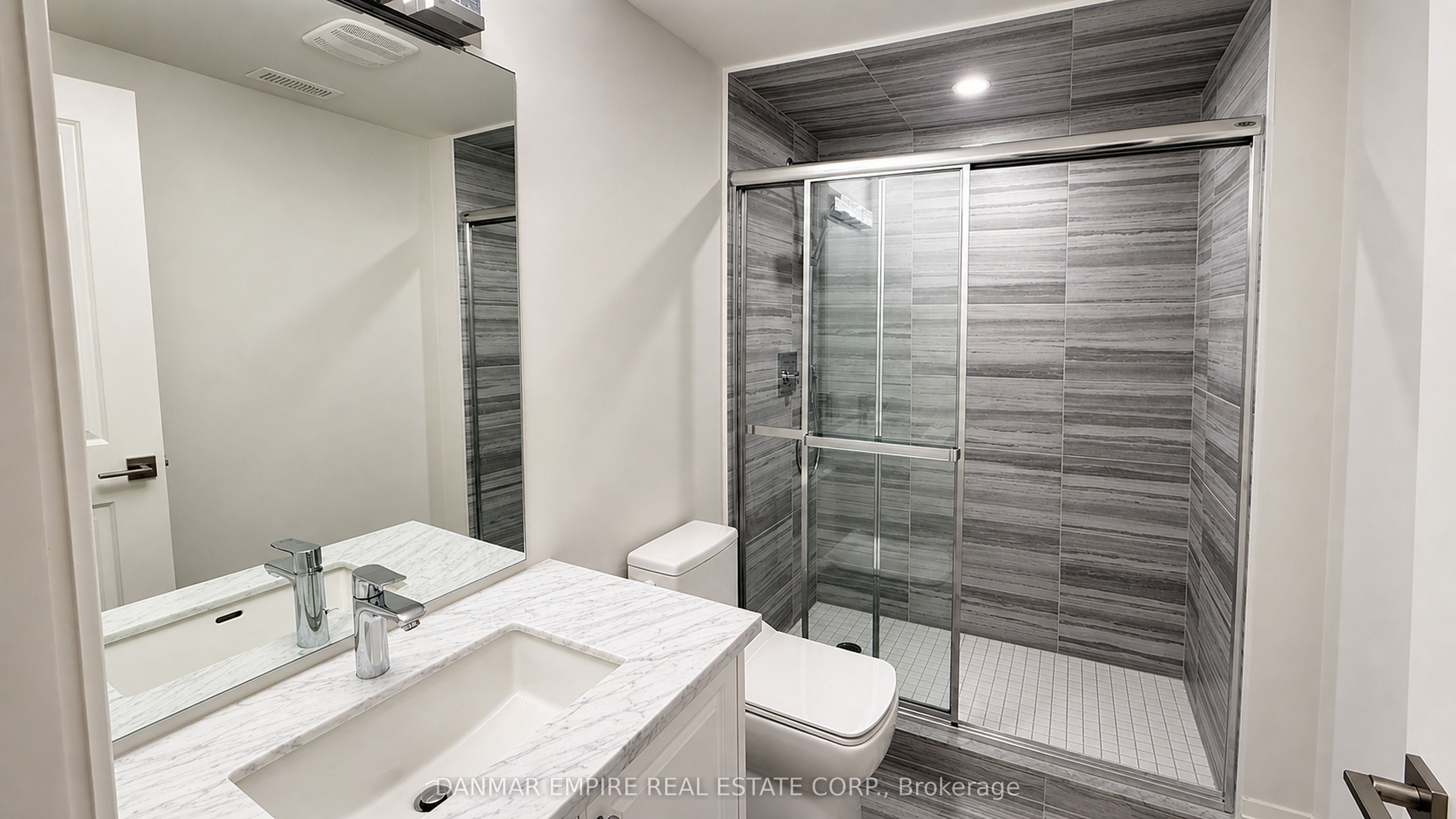 2193 Grayson Green Court Property Photo 47