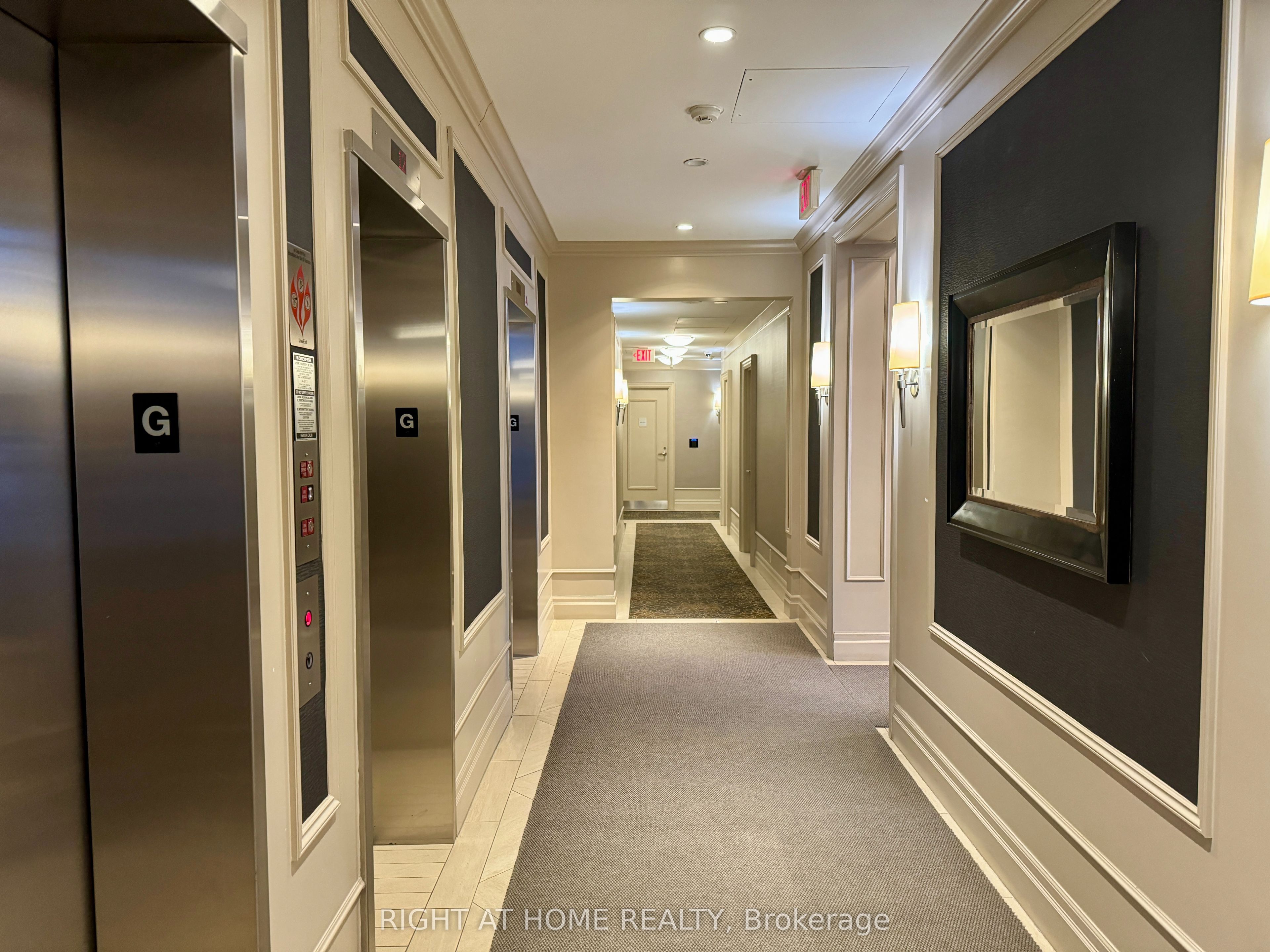 38 Fontenay Court Property Photo 3