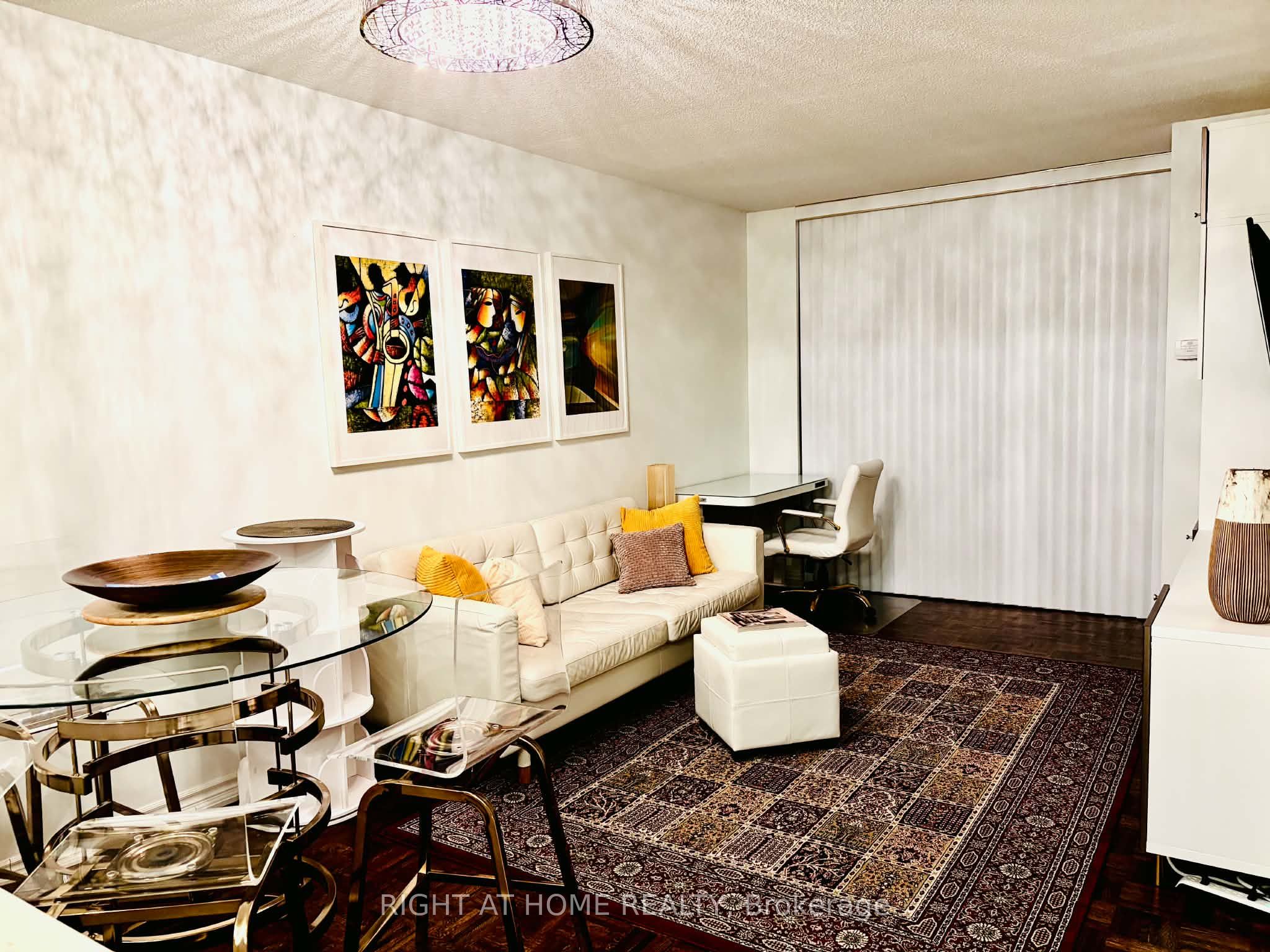 38 Fontenay Court Property Photo 9