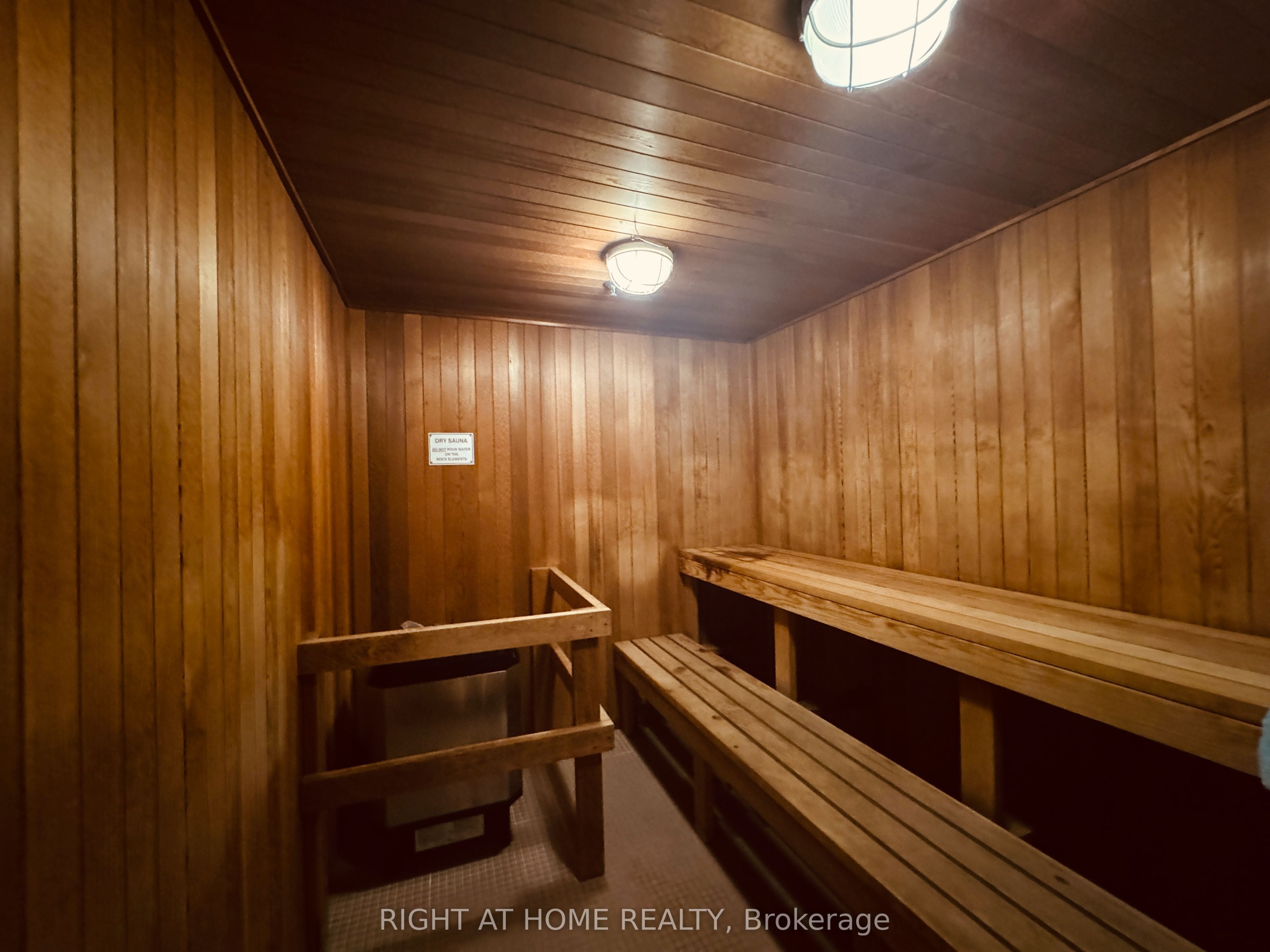 38 Fontenay Court Property Photo 17
