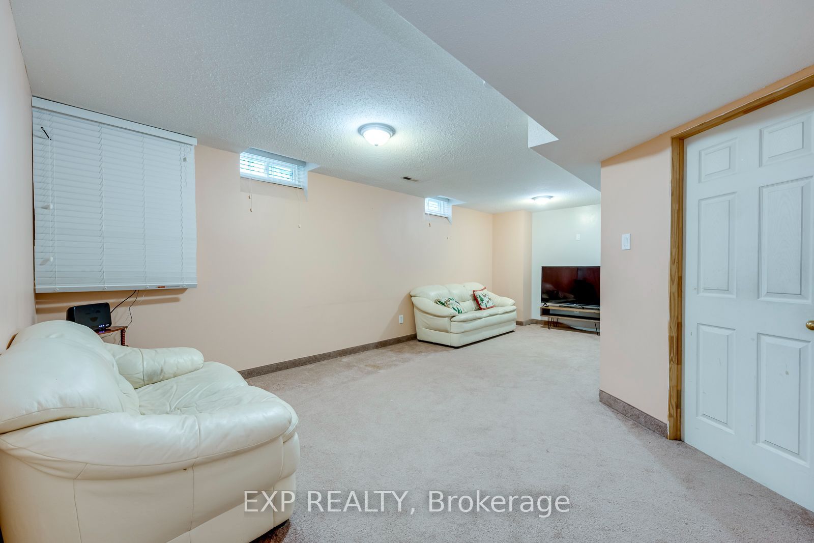 19 Horned Owl Drive Property Photo 36