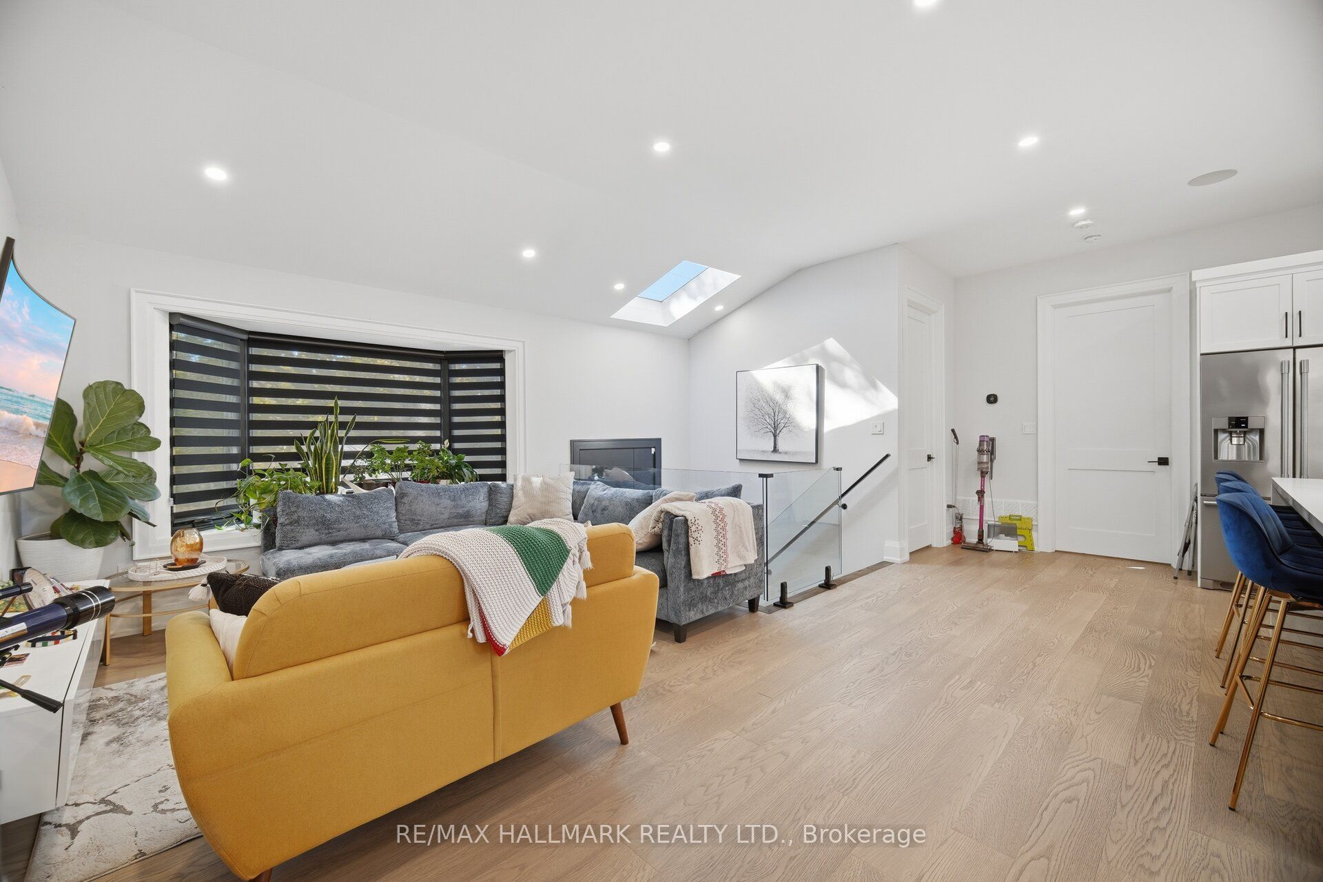 407 Bronte Road Property Photo 18