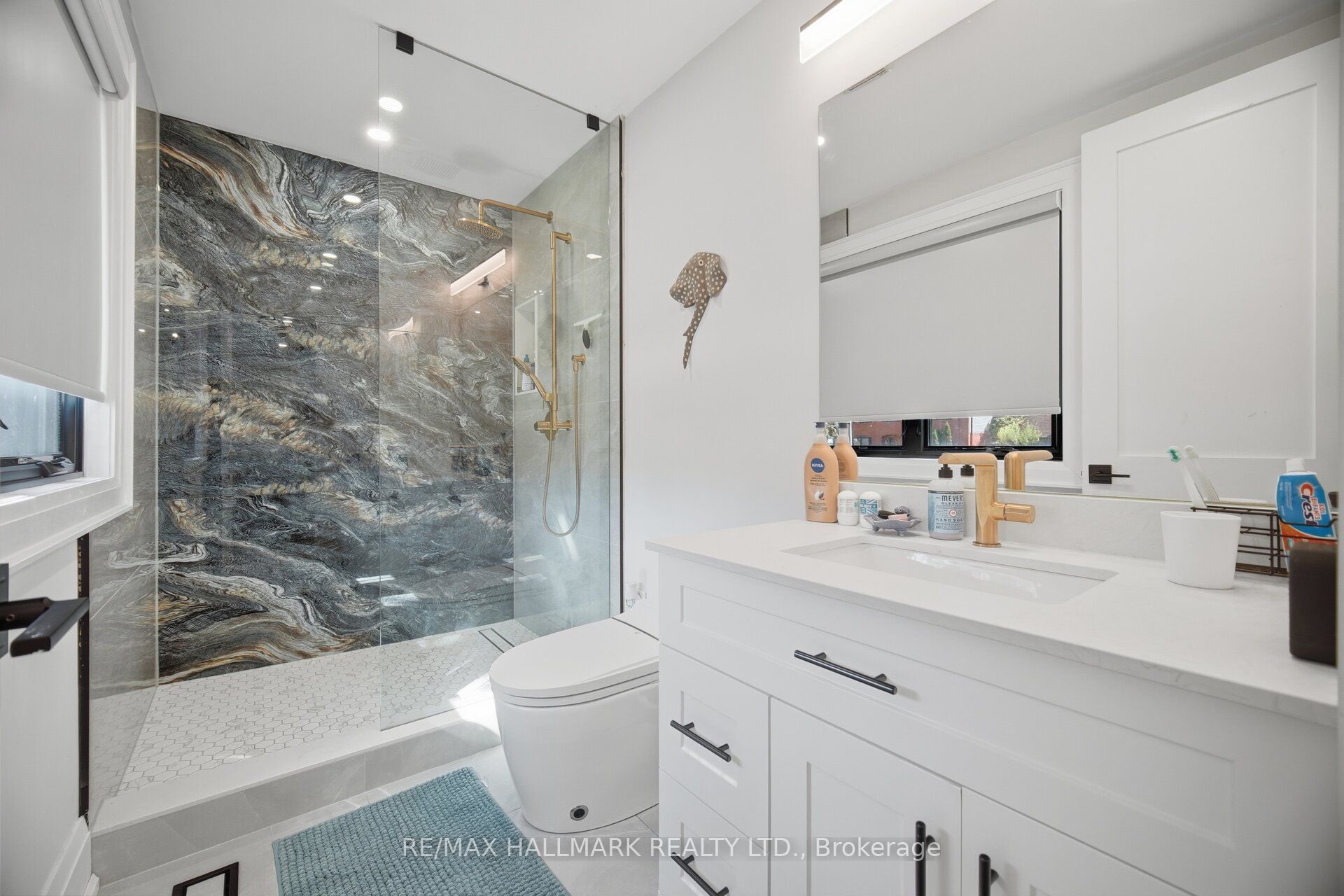 407 Bronte Road Property Photo 24