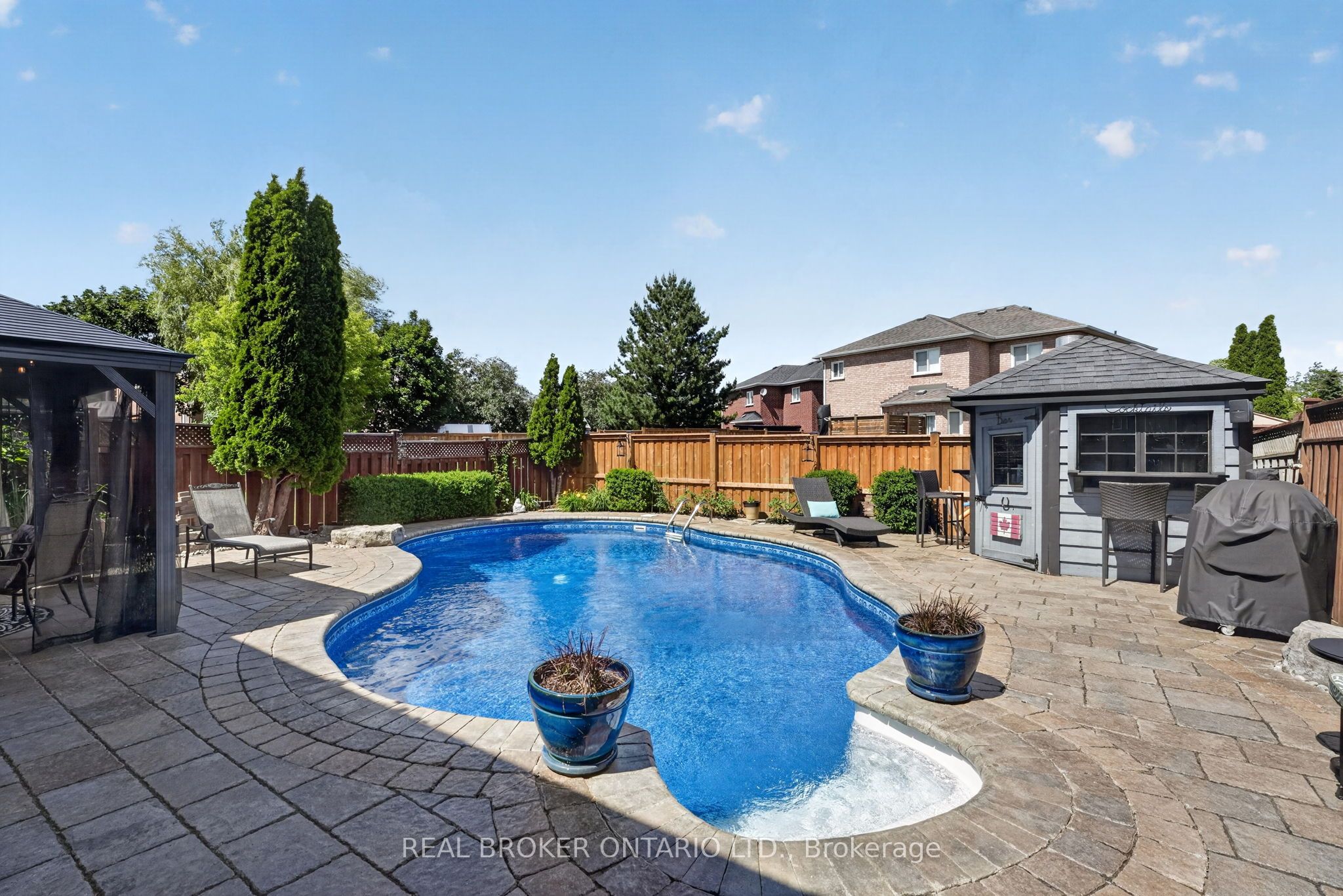 74 Harley Avenue Property Photo 2