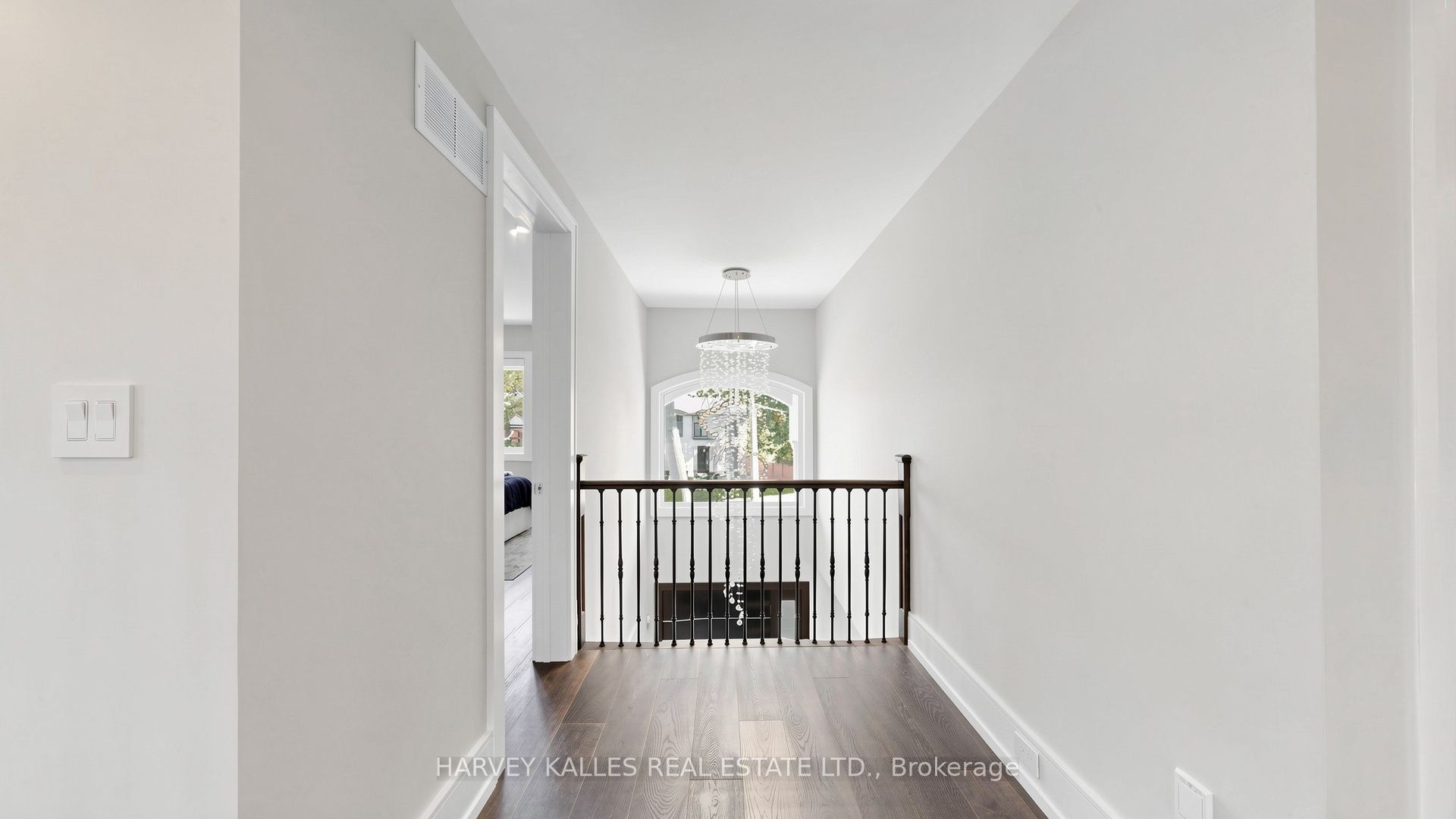 529 Pineland Avenue Property Photo 38