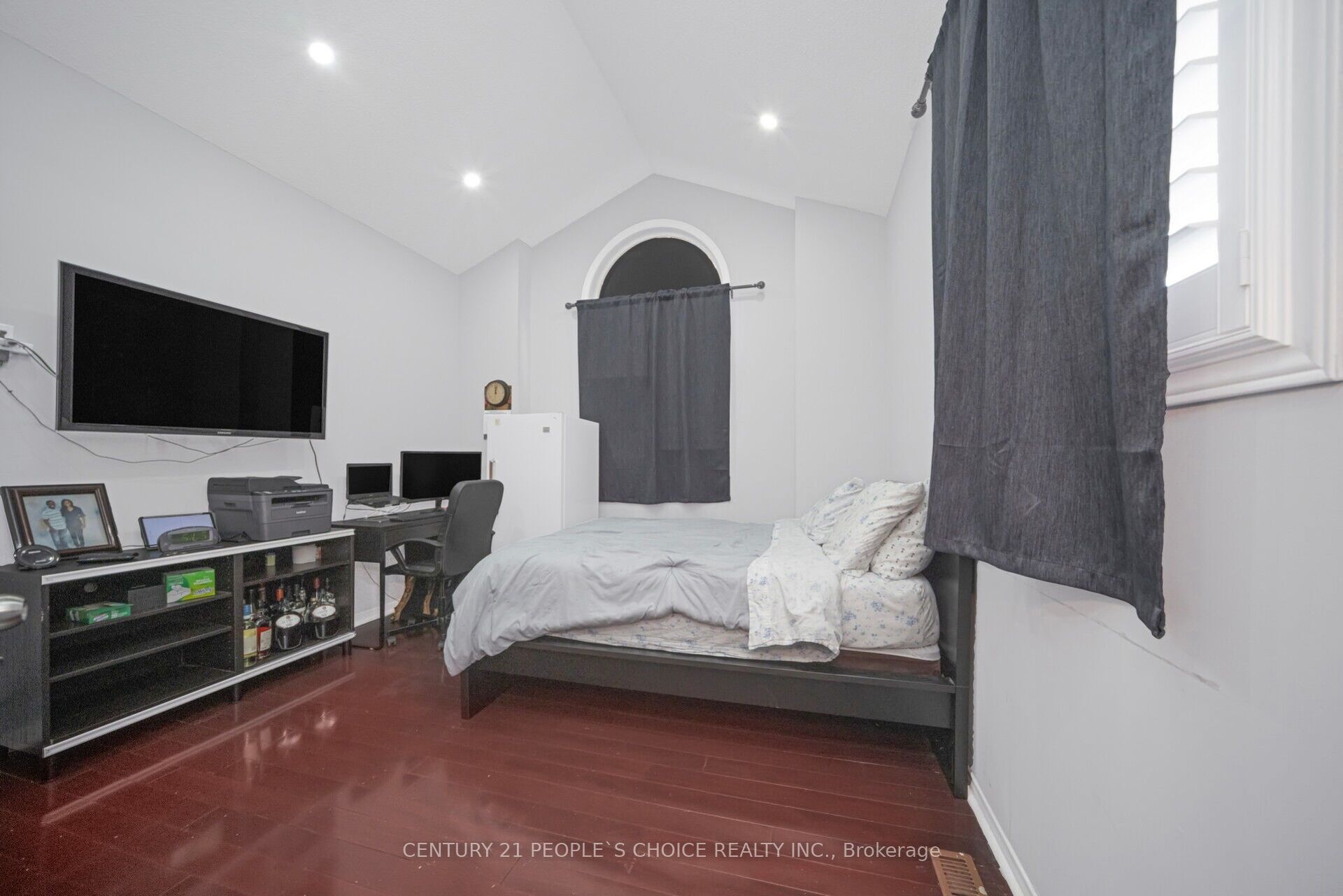 2 Checkerberry Crescent Property Photo 23