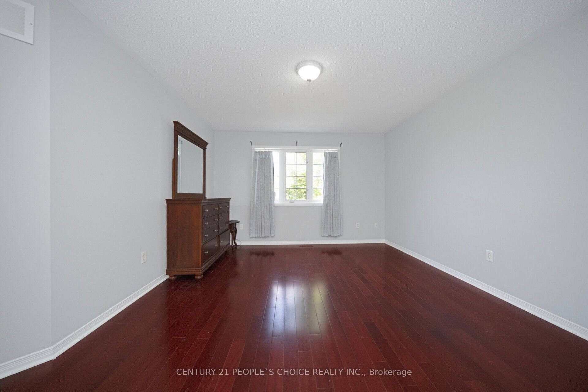 2 Checkerberry Crescent Property Photo 32