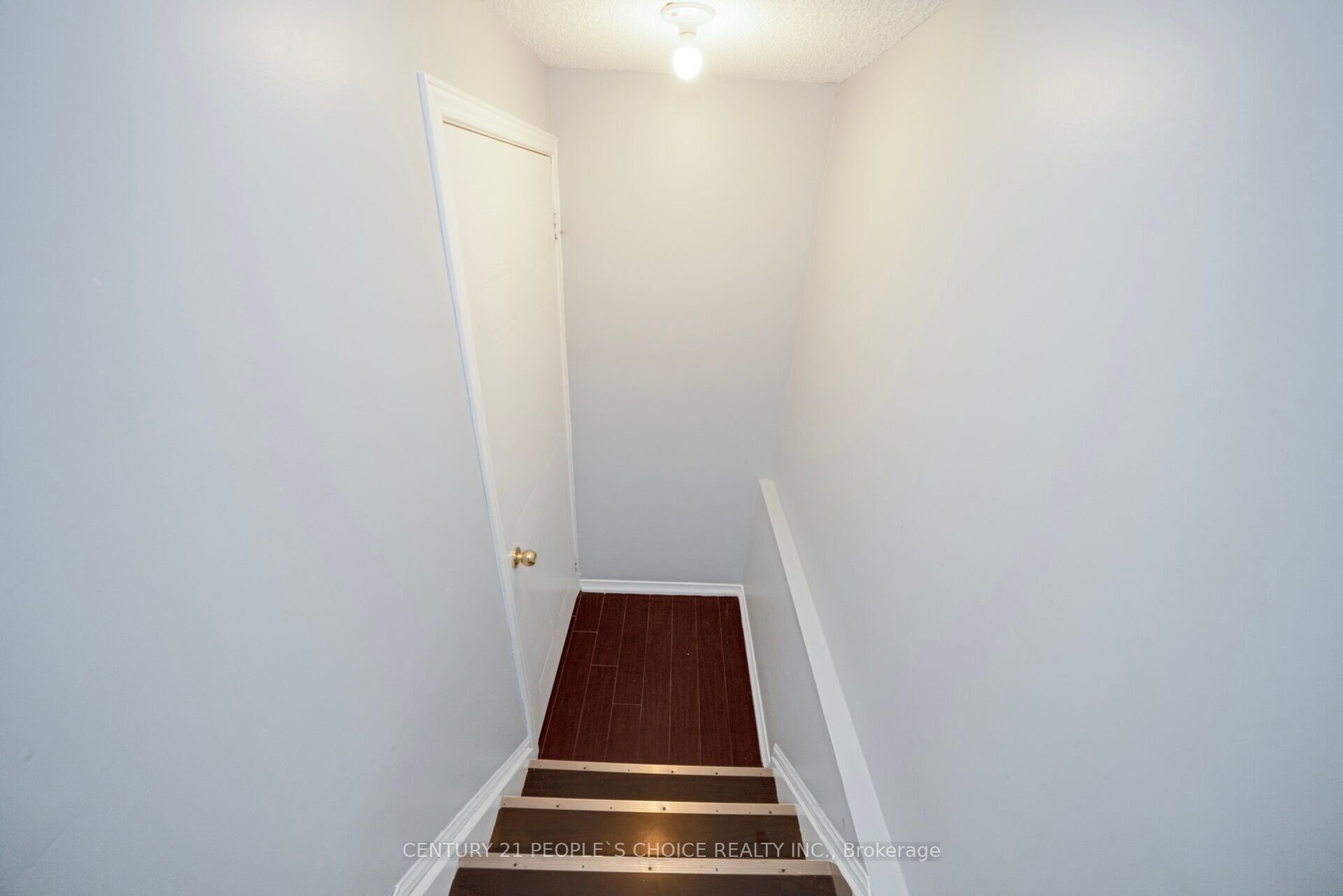 2 Checkerberry Crescent Property Photo 33
