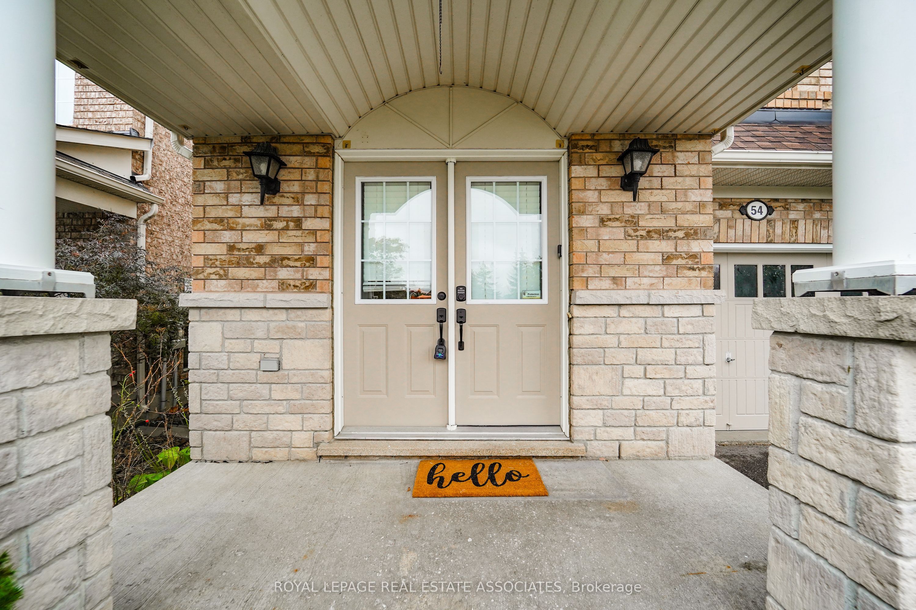 54 Horizon Street Property Photo 4
