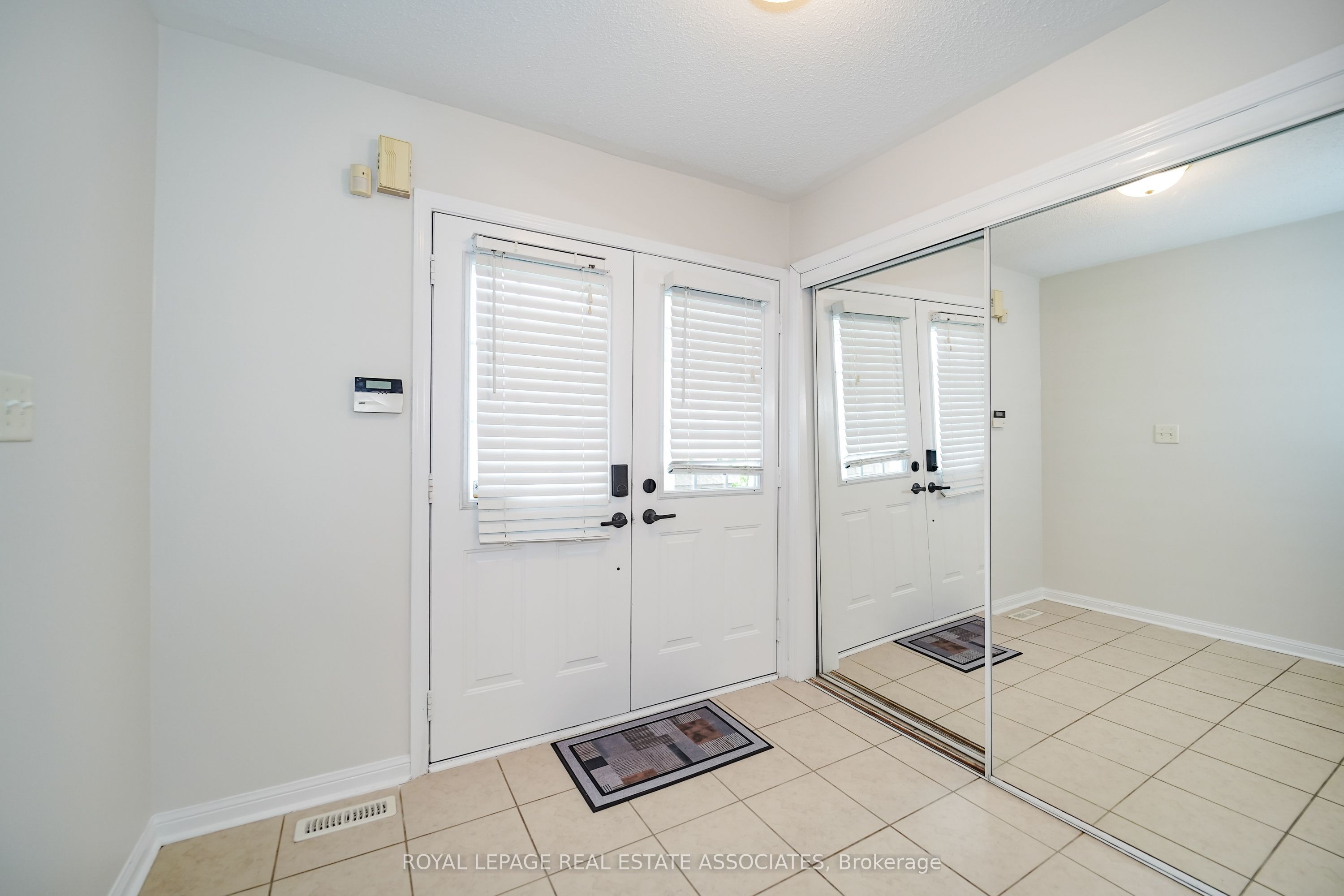 54 Horizon Street Property Photo 7