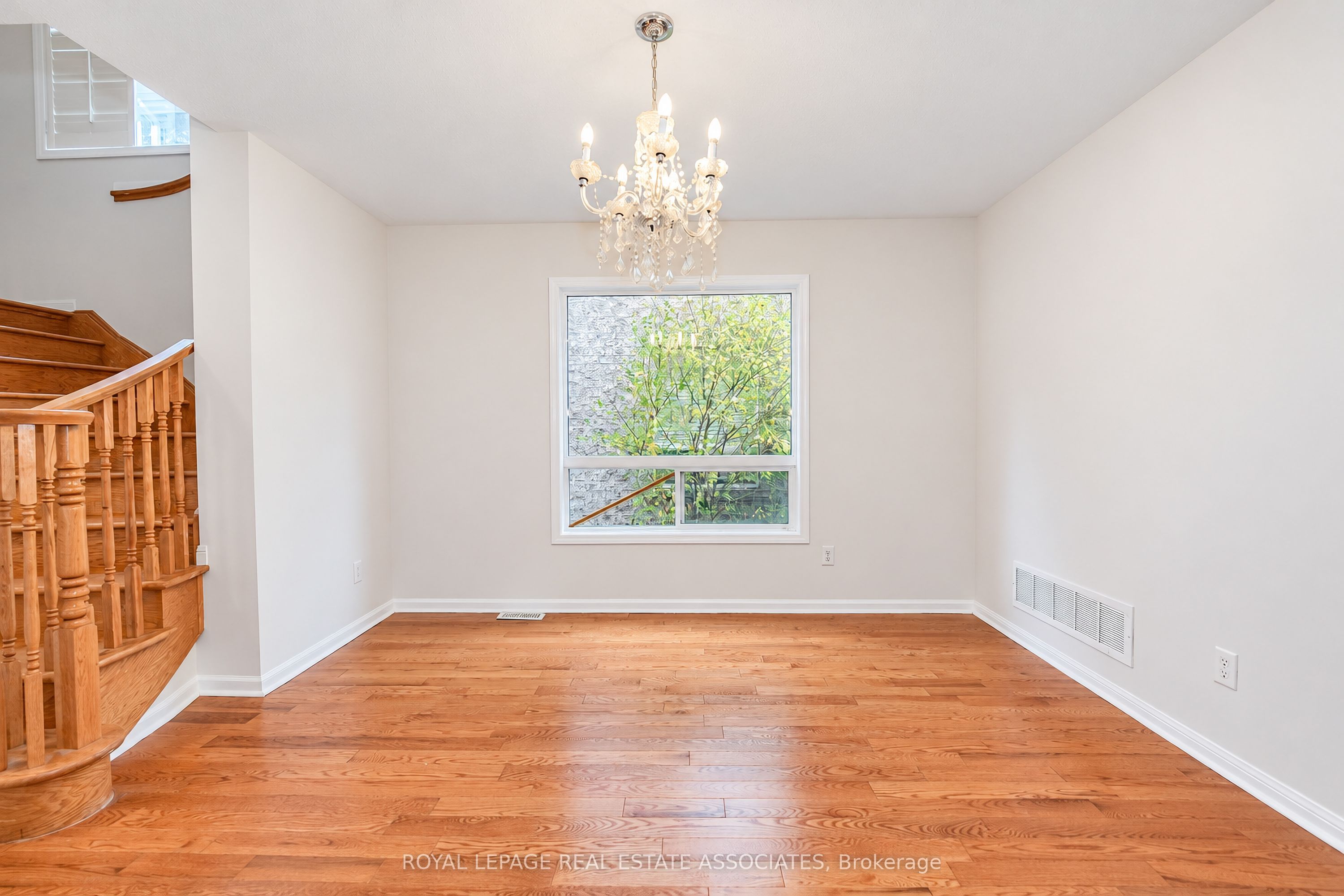 54 Horizon Street Property Photo 10