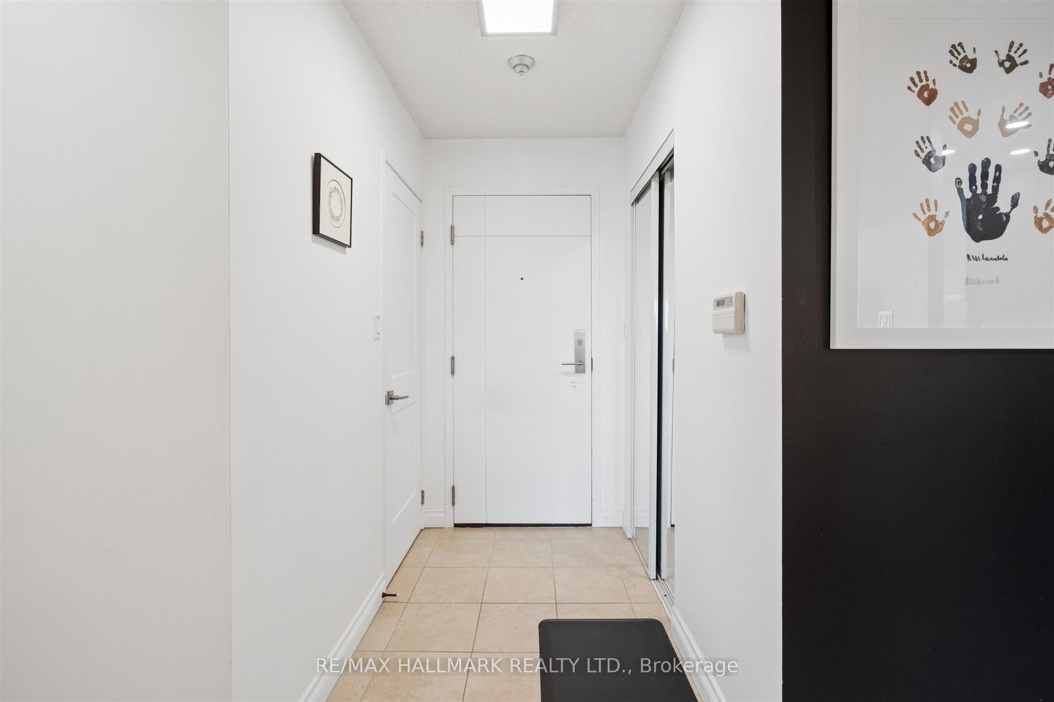 2267 Lakeshore Boulevard W 707 Property Photo 11