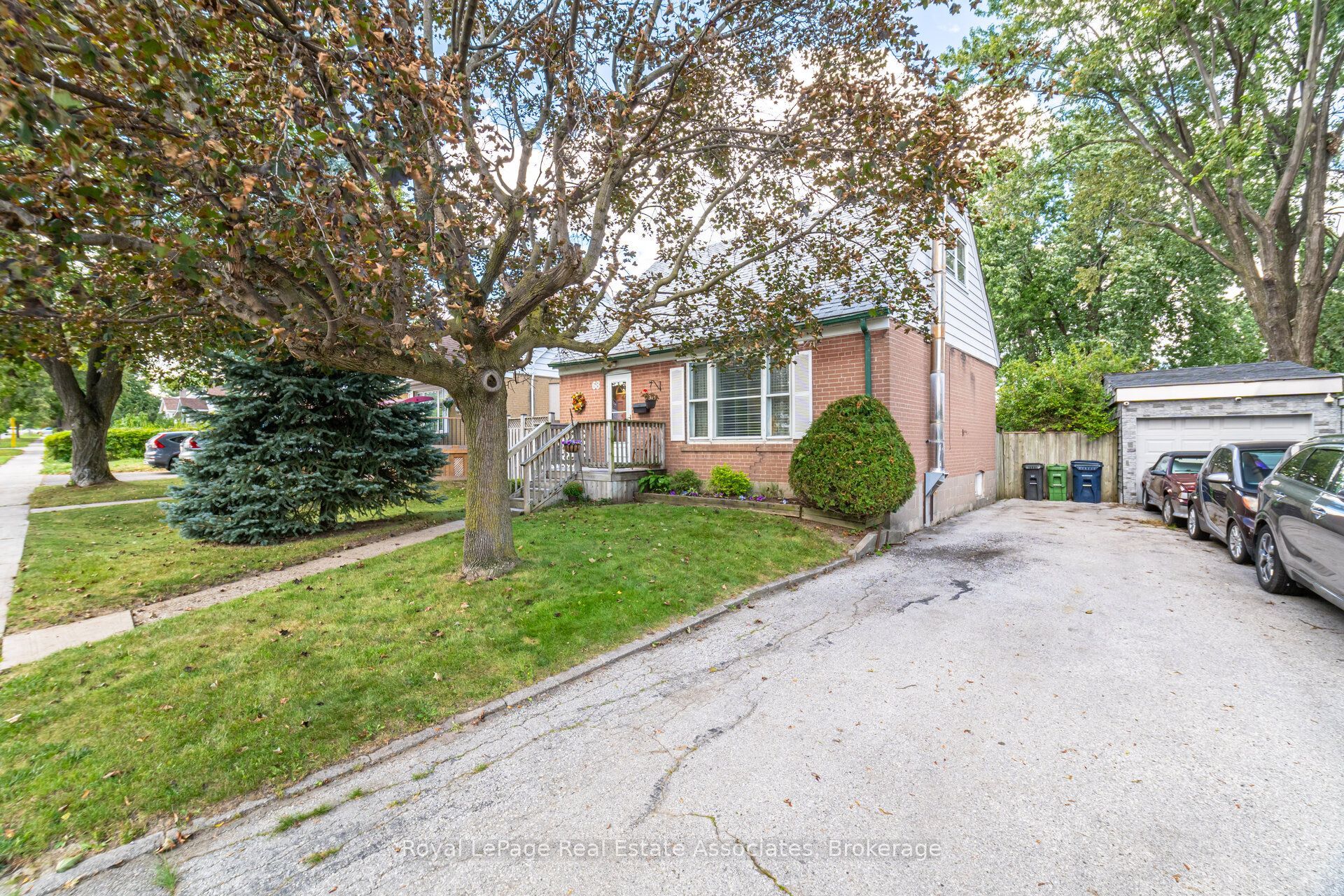 68 Allenby Avenue Property Photo 5