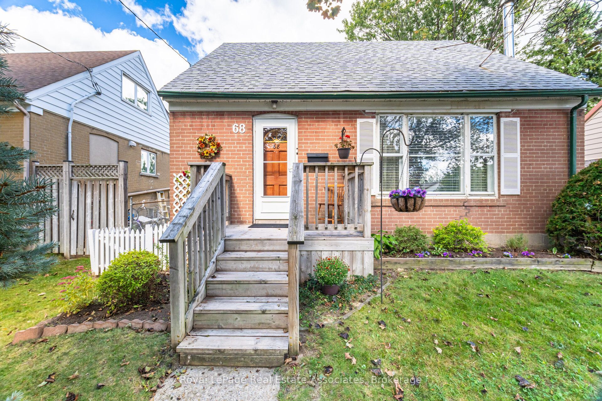 68 Allenby Avenue Property Photo 6