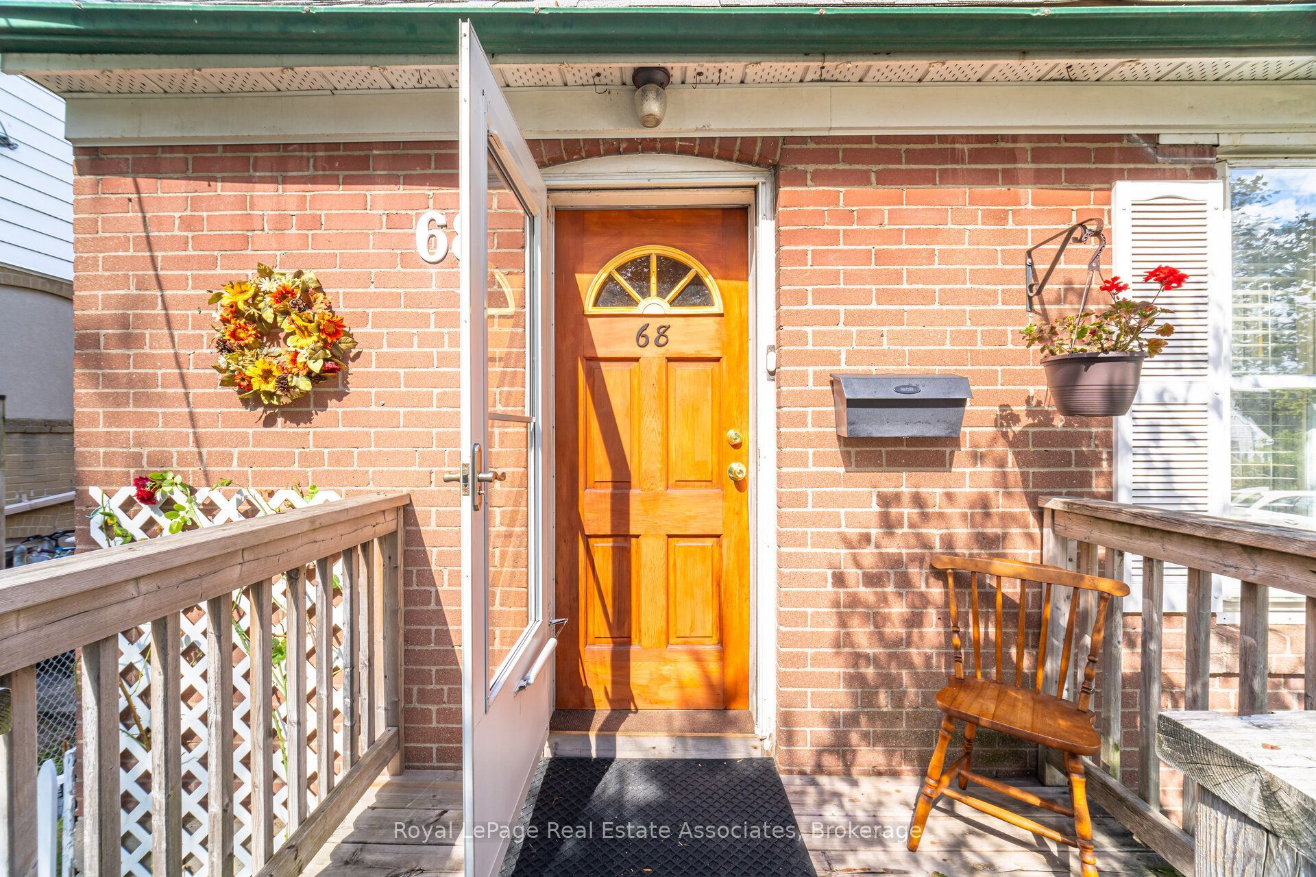 68 Allenby Avenue Property Photo 7