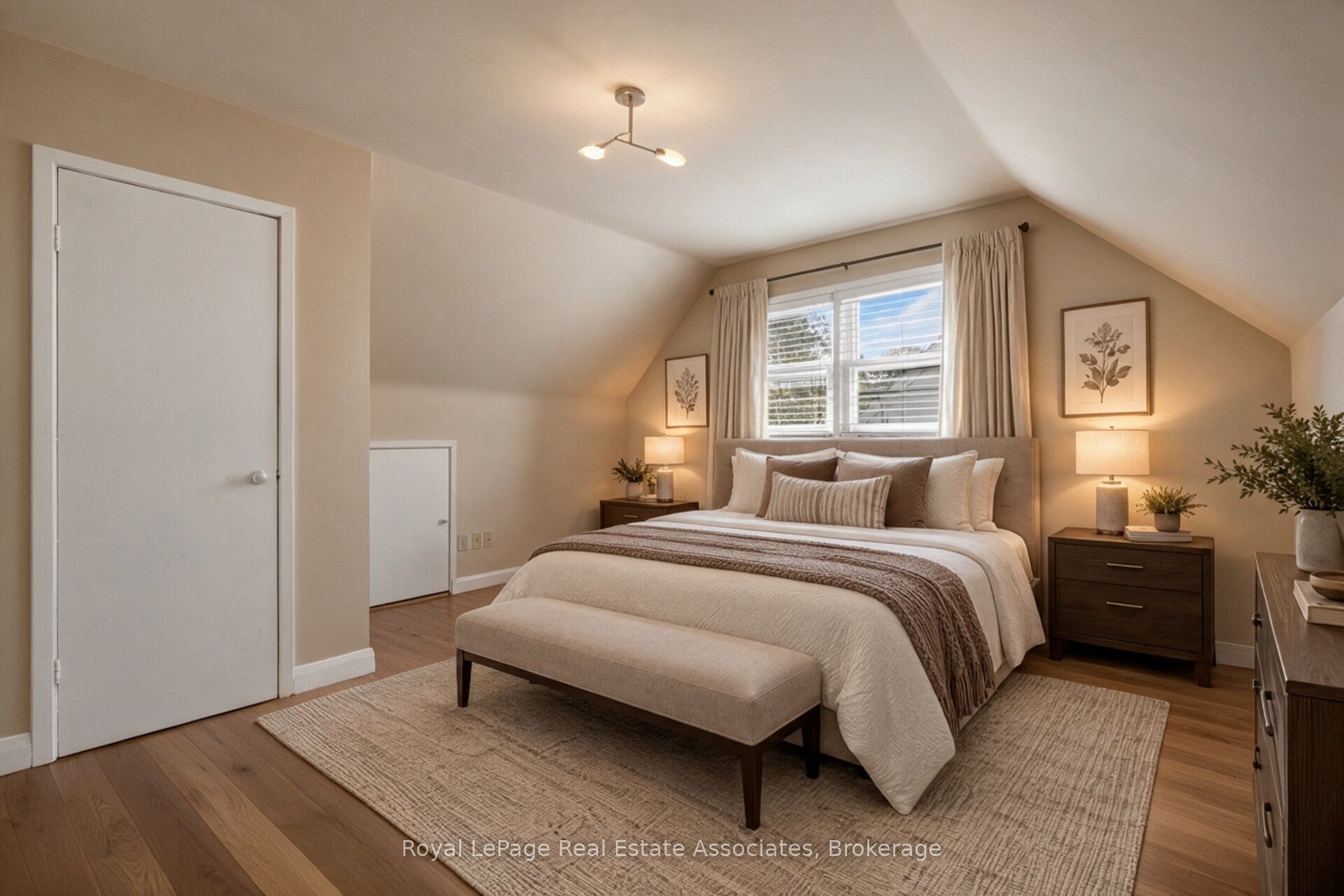 68 Allenby Avenue Property Photo 33