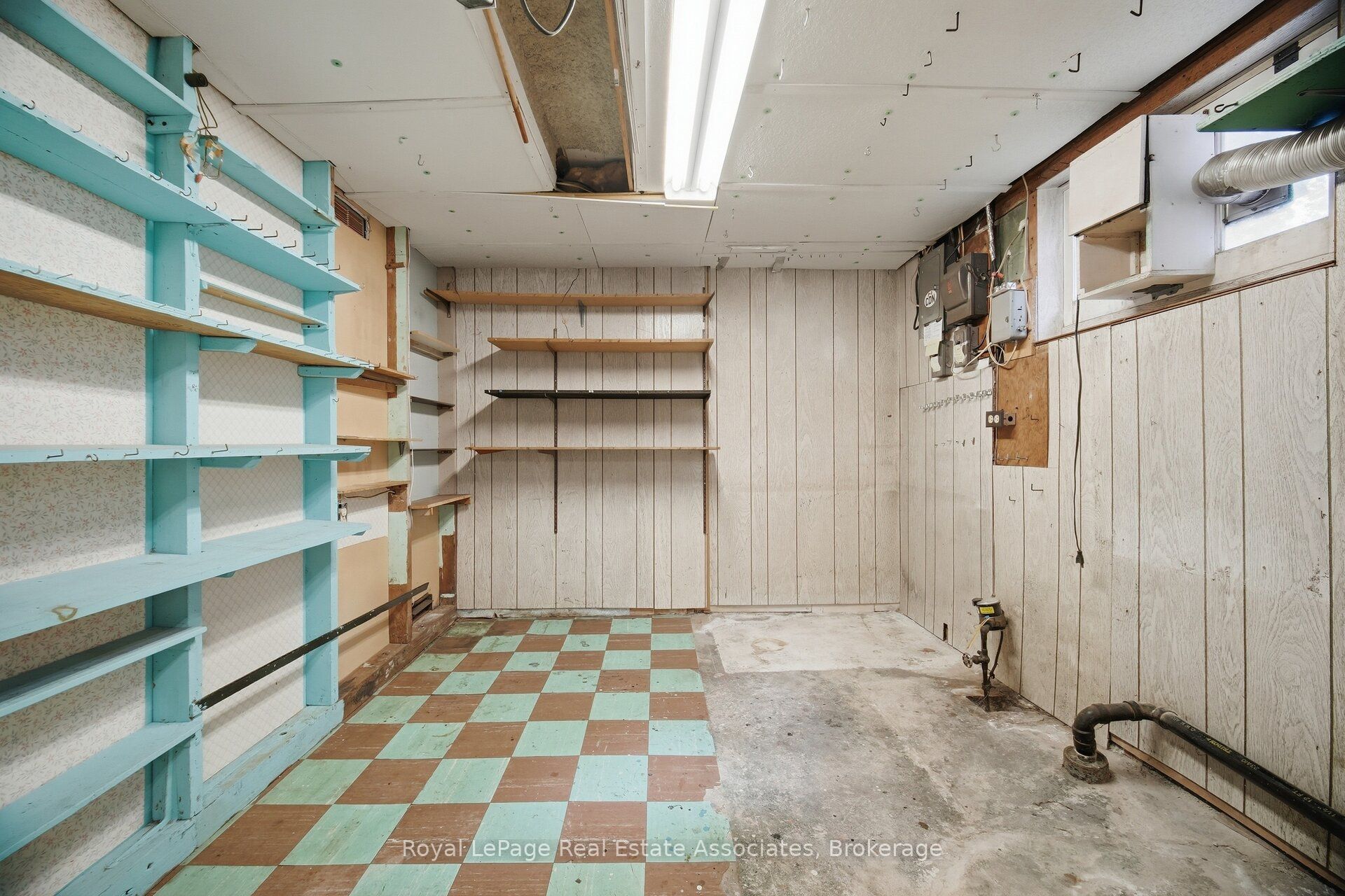 68 Allenby Avenue Property Photo 42
