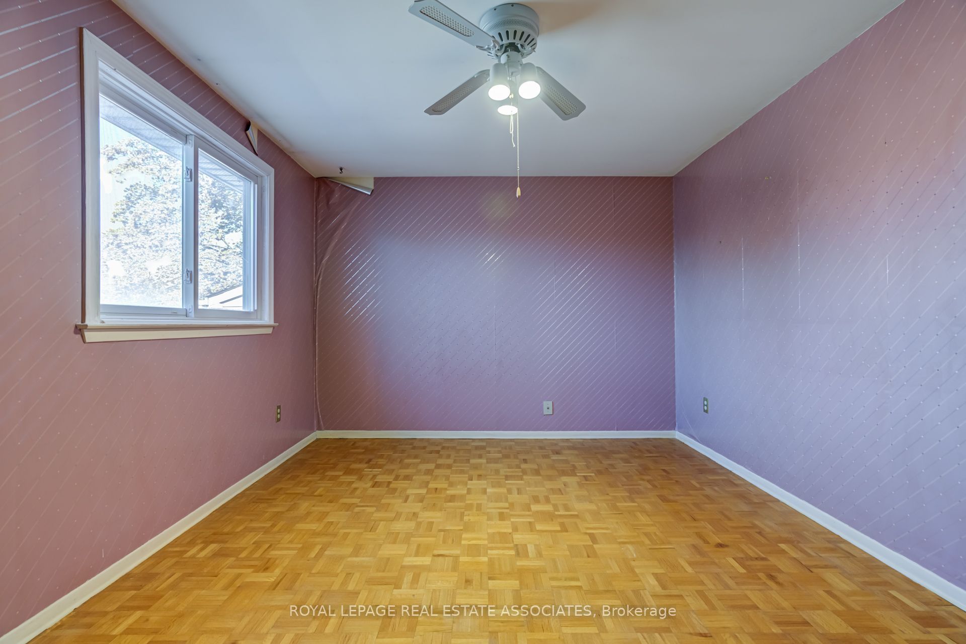 215 Mississauga Valley Boulevard Property Photo 28