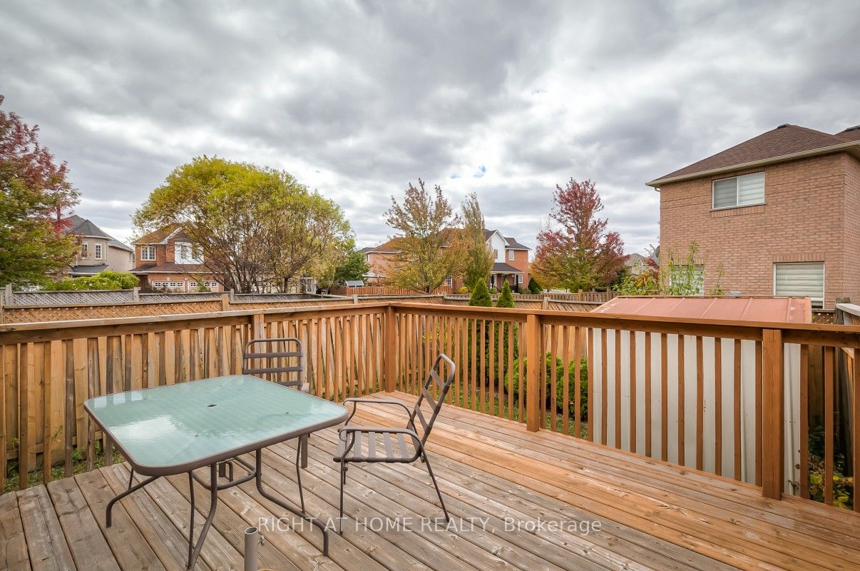 7401 Village Walk Property Photo 34