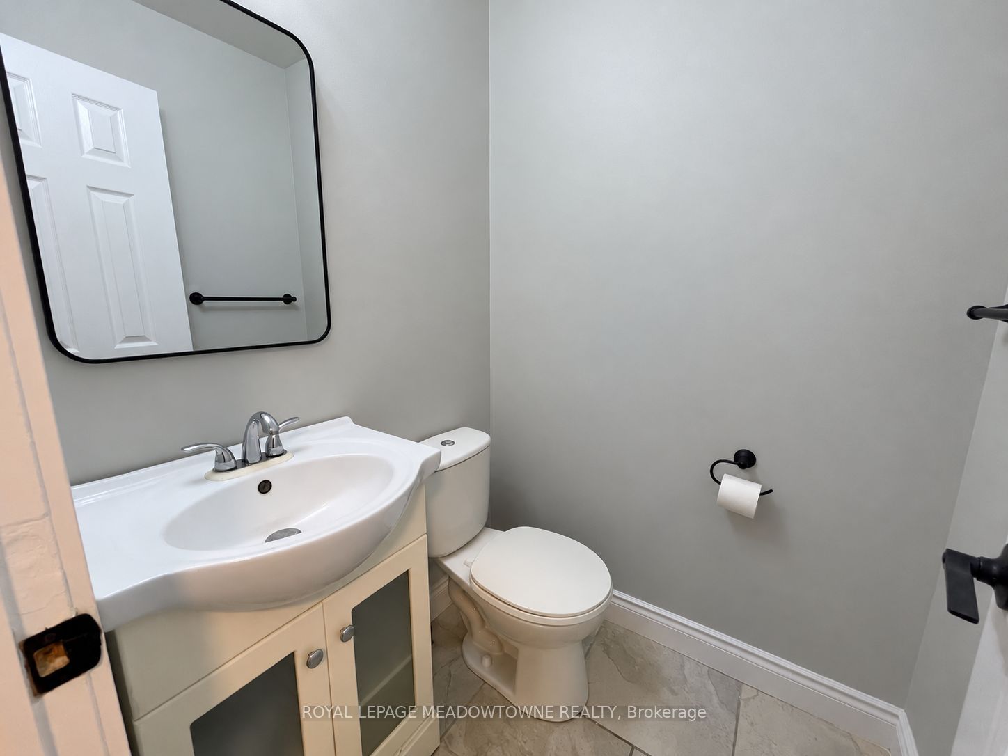 444 Vanier Drive Property Photo 16