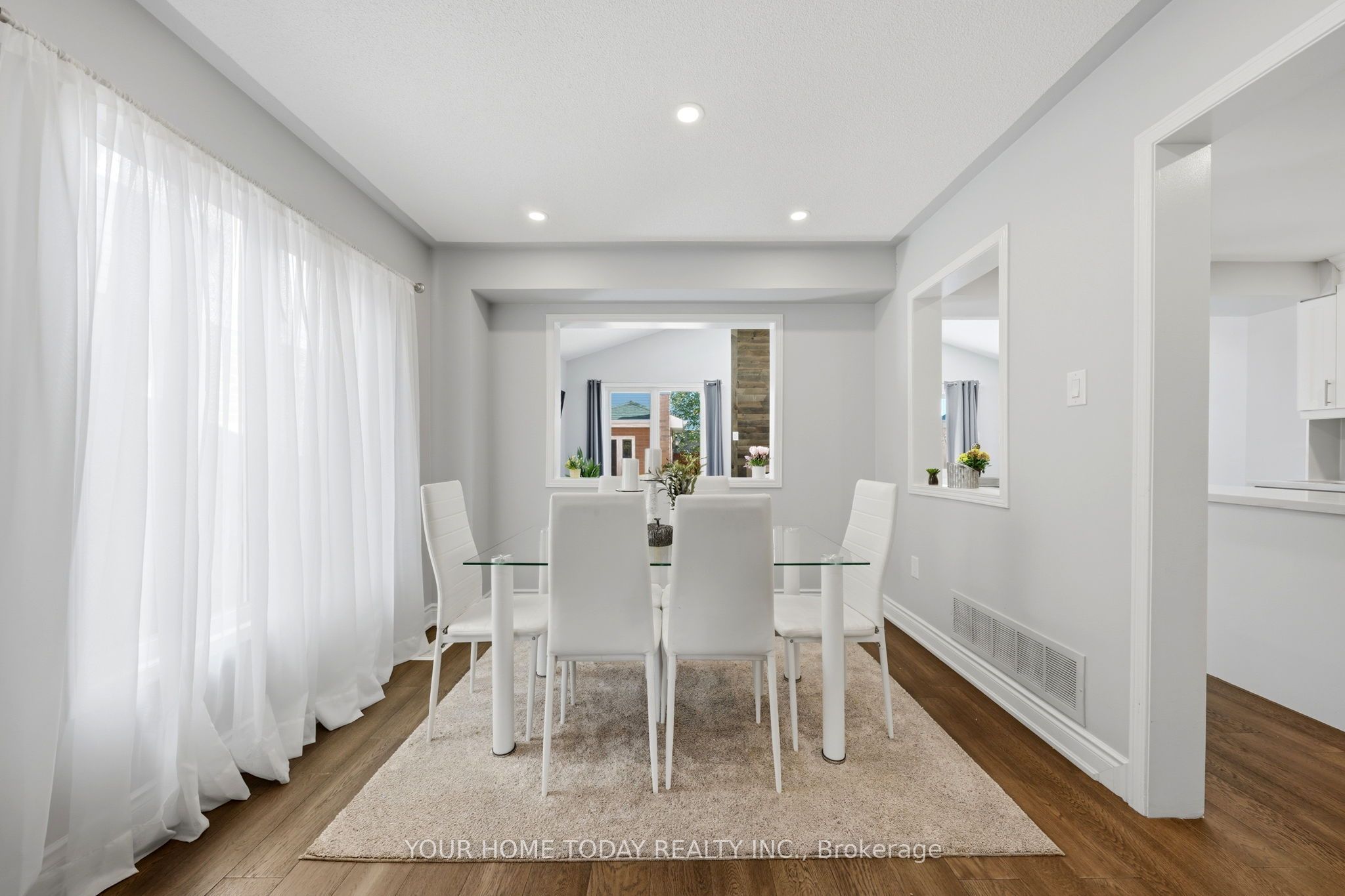 33 Preston Street Property Photo 8