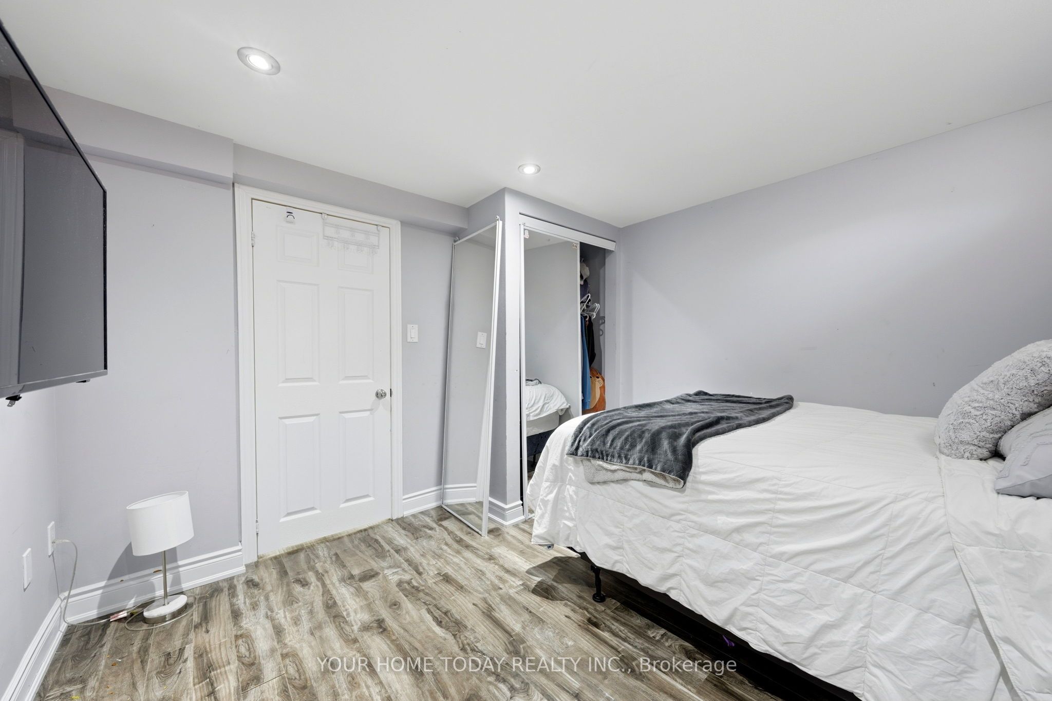 33 Preston Street Property Photo 32