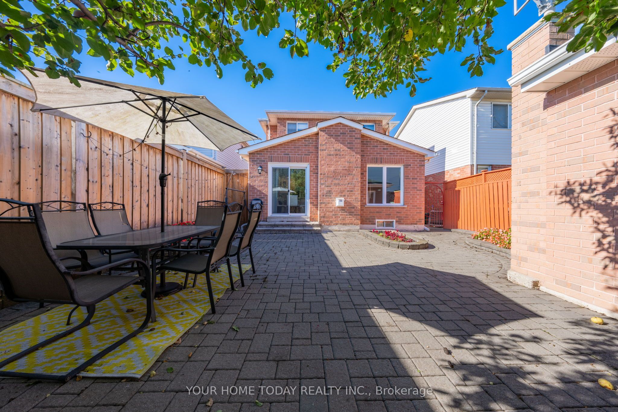 33 Preston Street Property Photo 39