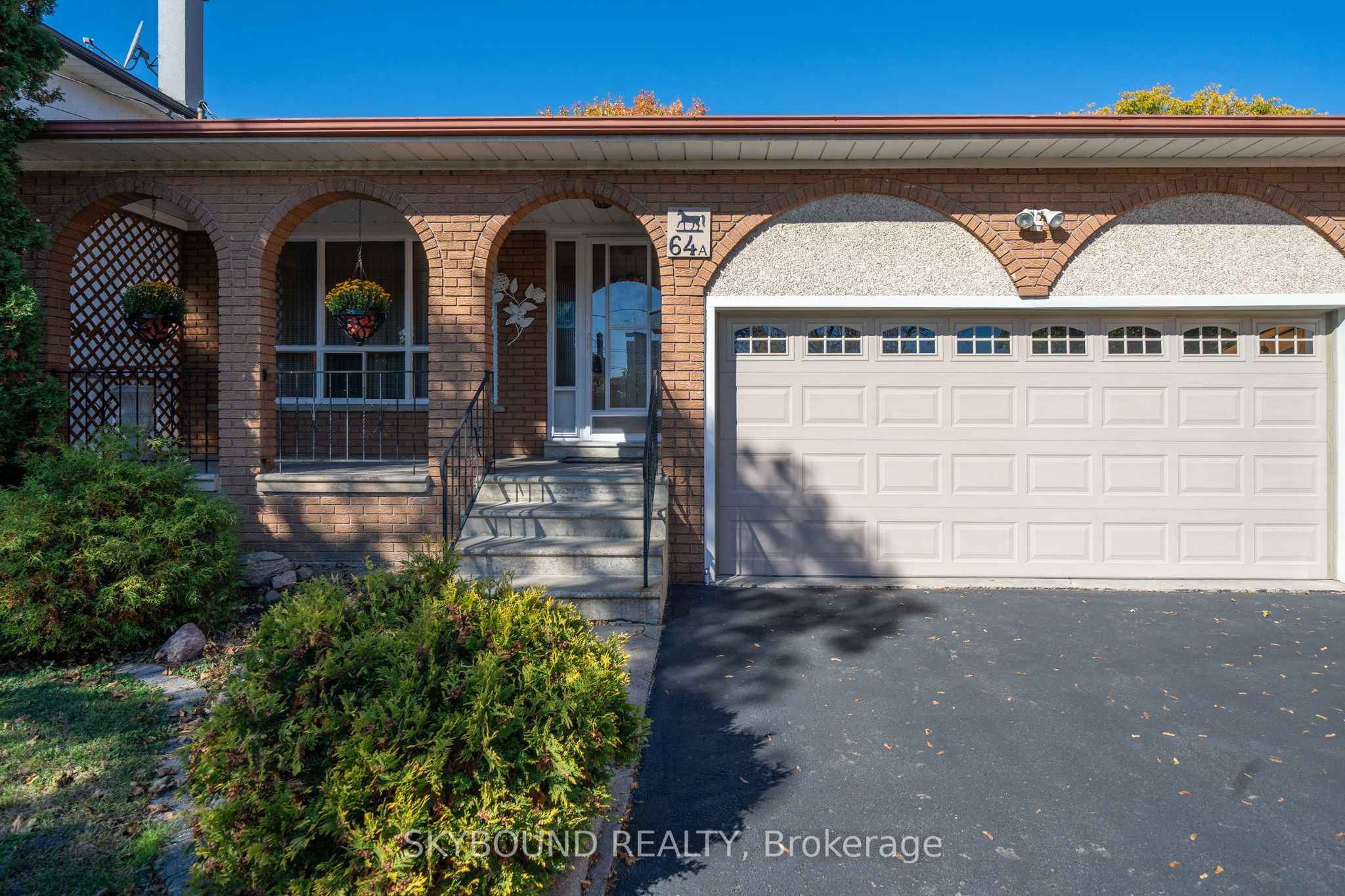 64a Saint Georges Boulevard Property Photo 1