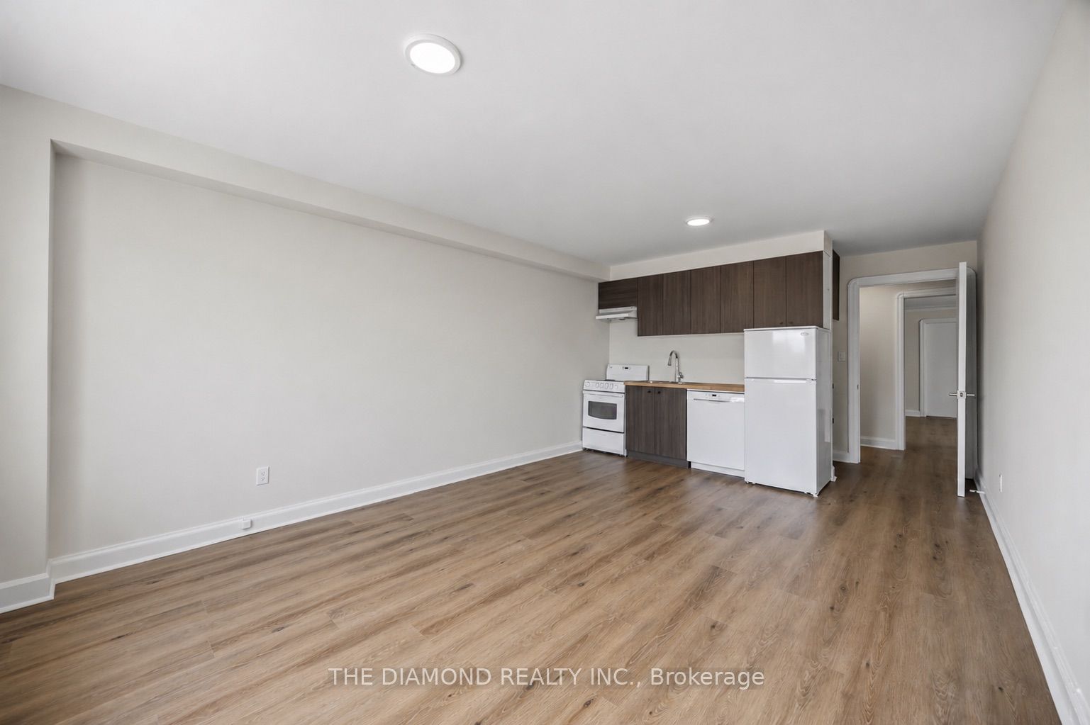 1958a Eglinton Avenue W Property Photo 11