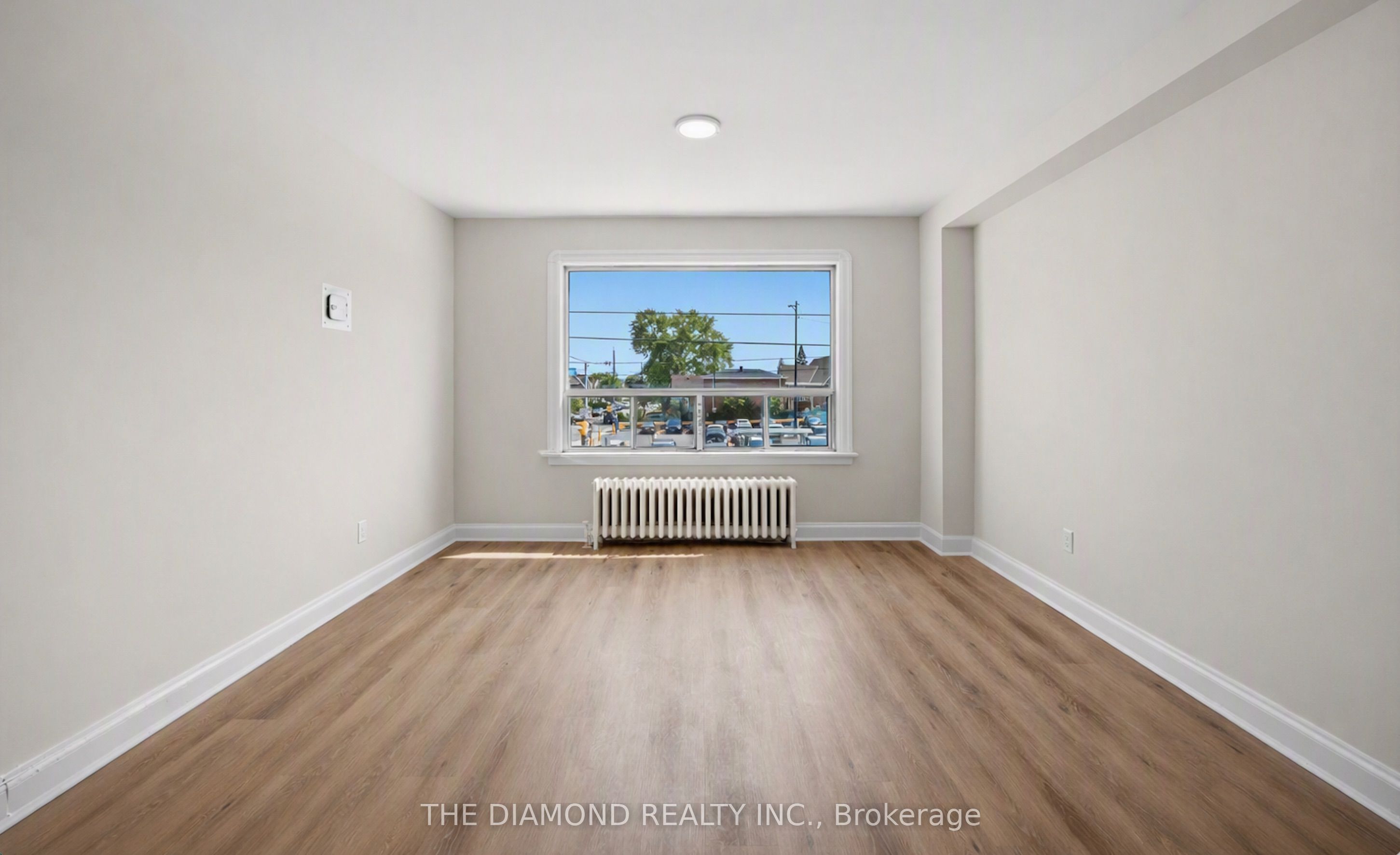 1958a Eglinton Avenue W Property Photo 14