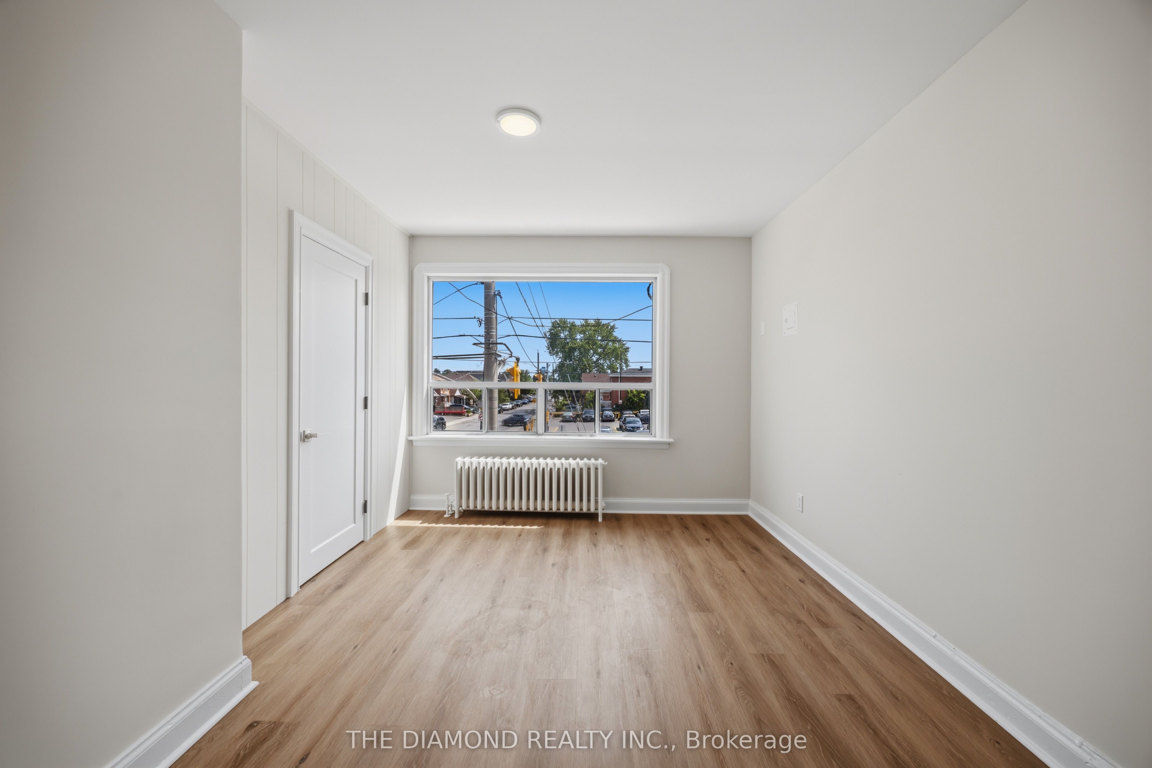 1958a Eglinton Avenue W Property Photo 25