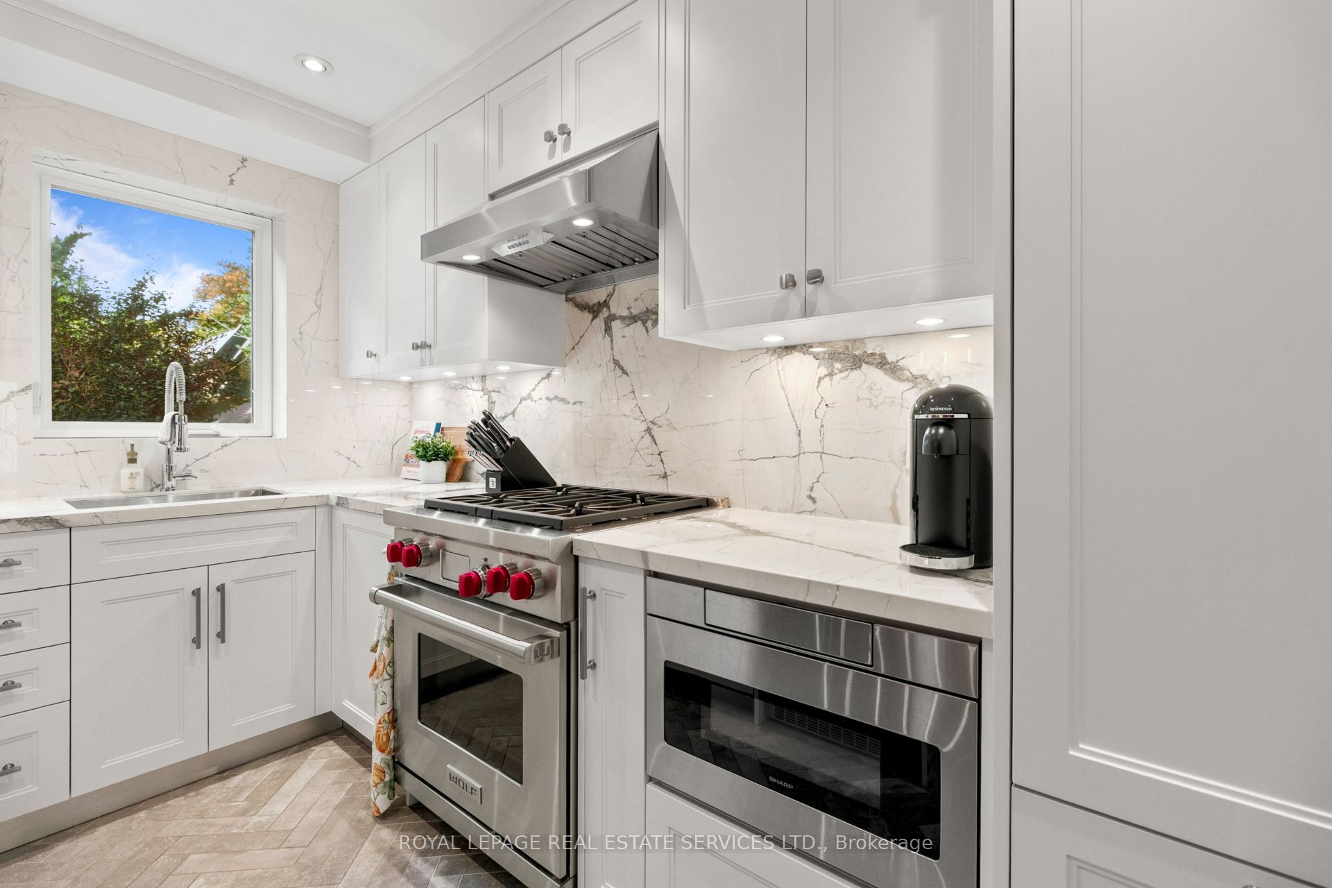64 Cliveden Avenue Property Photo 15