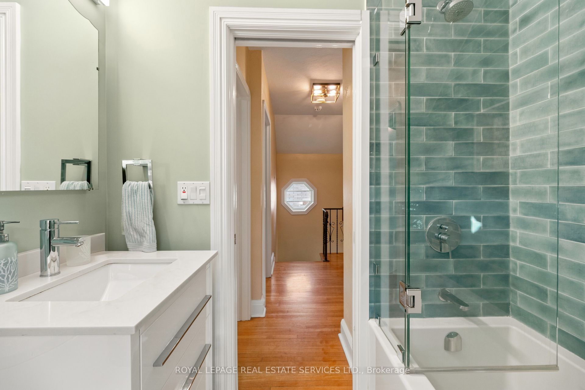 64 Cliveden Avenue Property Photo 24