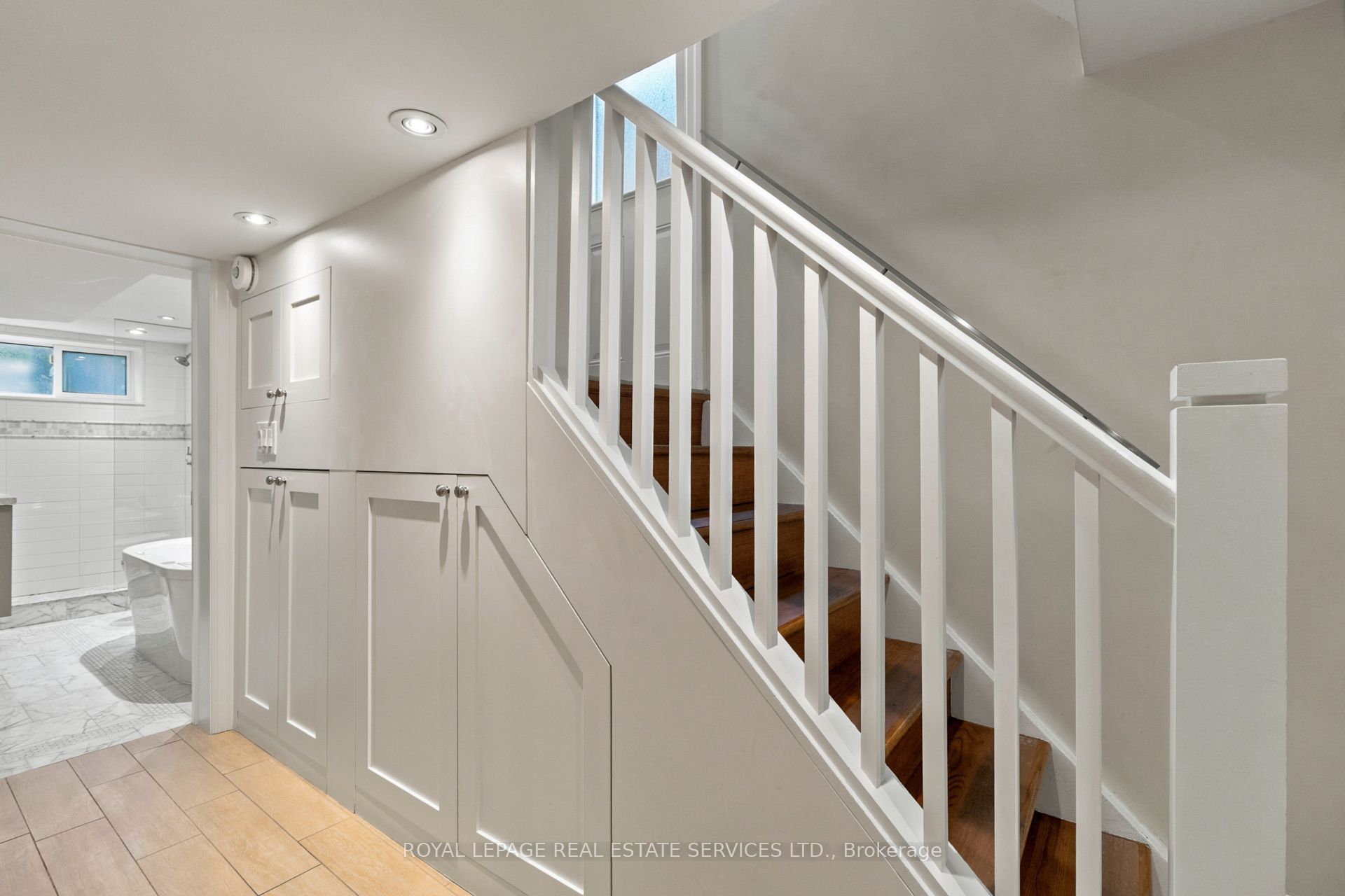 64 Cliveden Avenue Property Photo 25