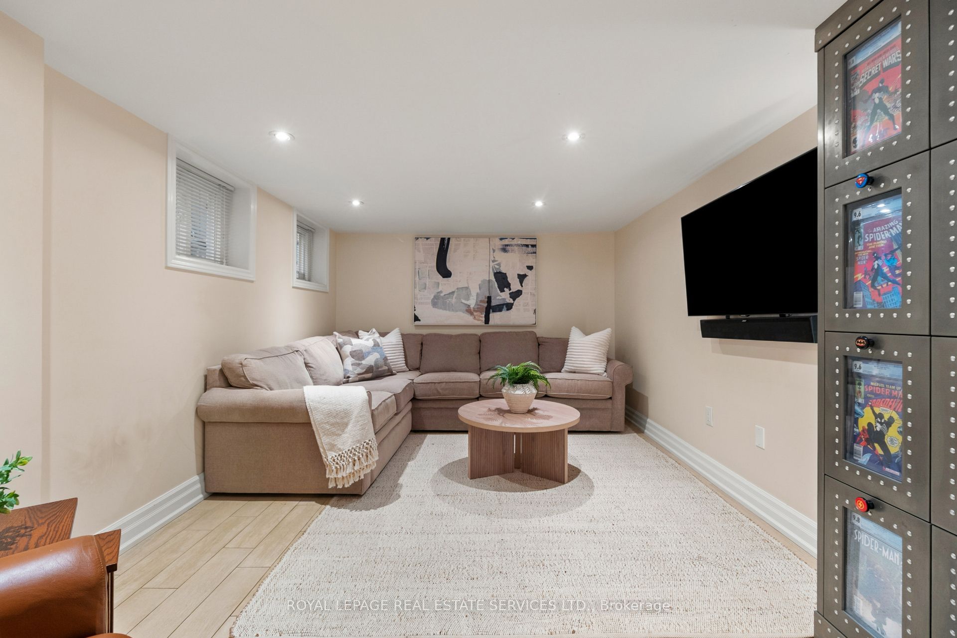 64 Cliveden Avenue Property Photo 29