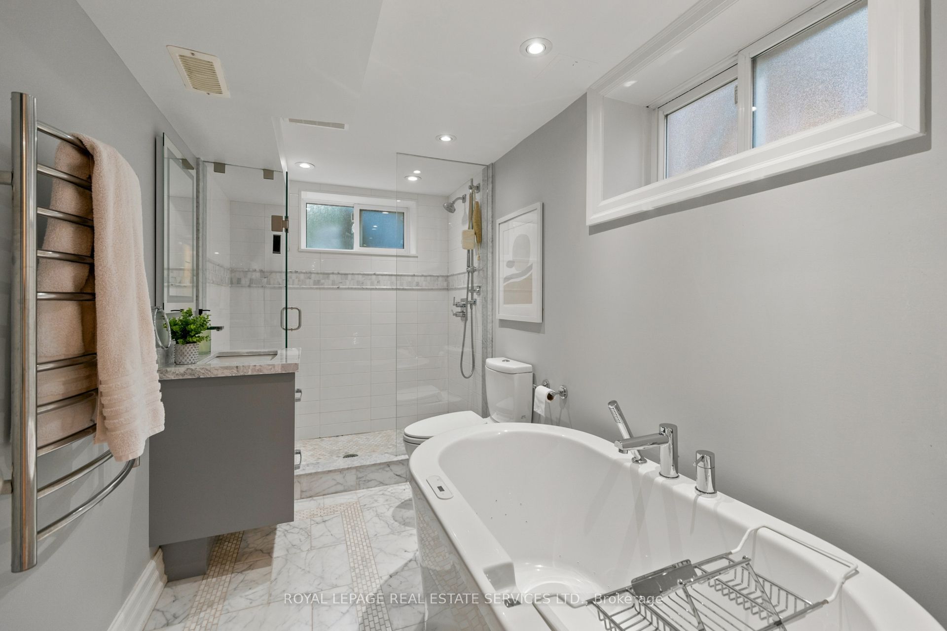 64 Cliveden Avenue Property Photo 30