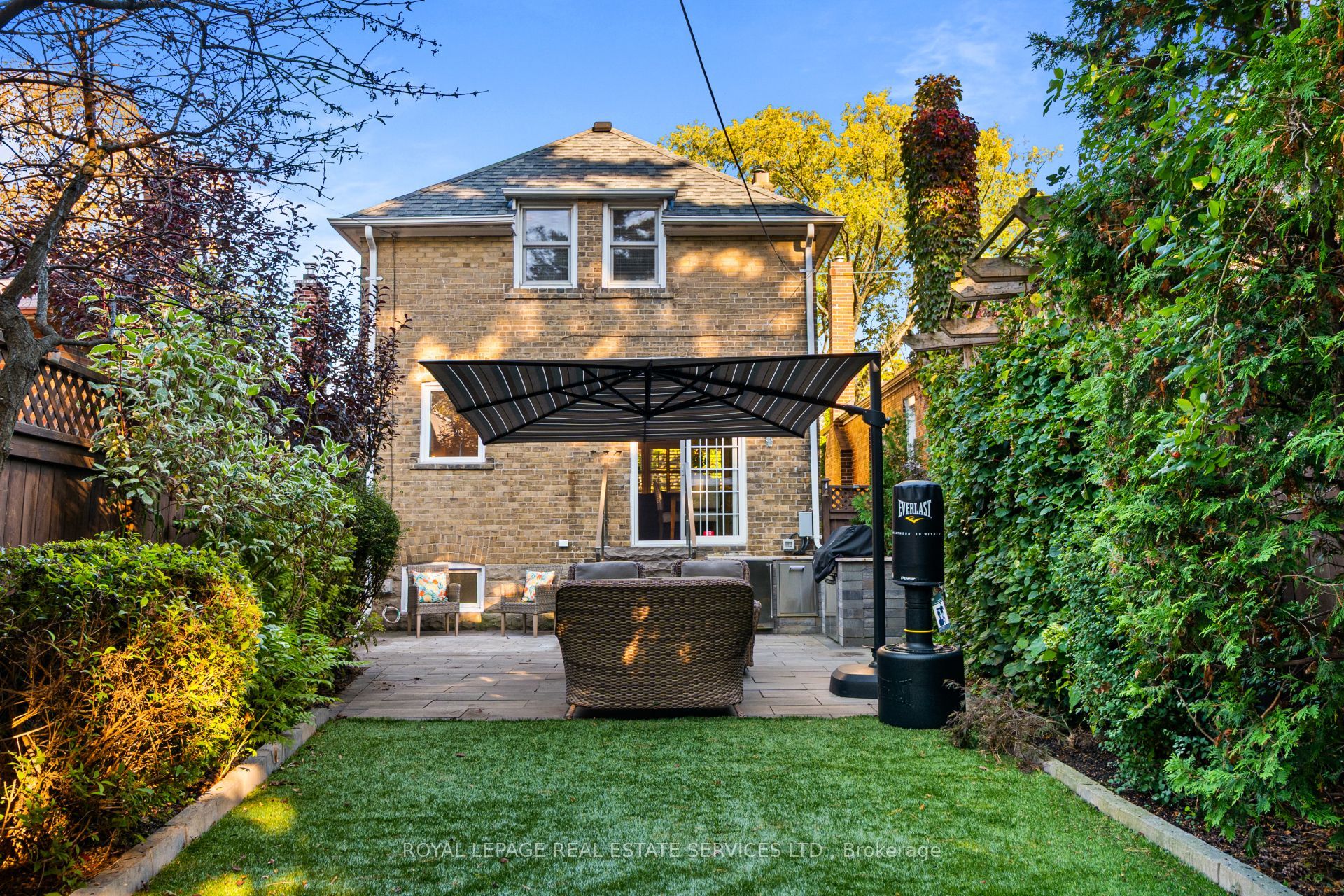 64 Cliveden Avenue Property Photo 36