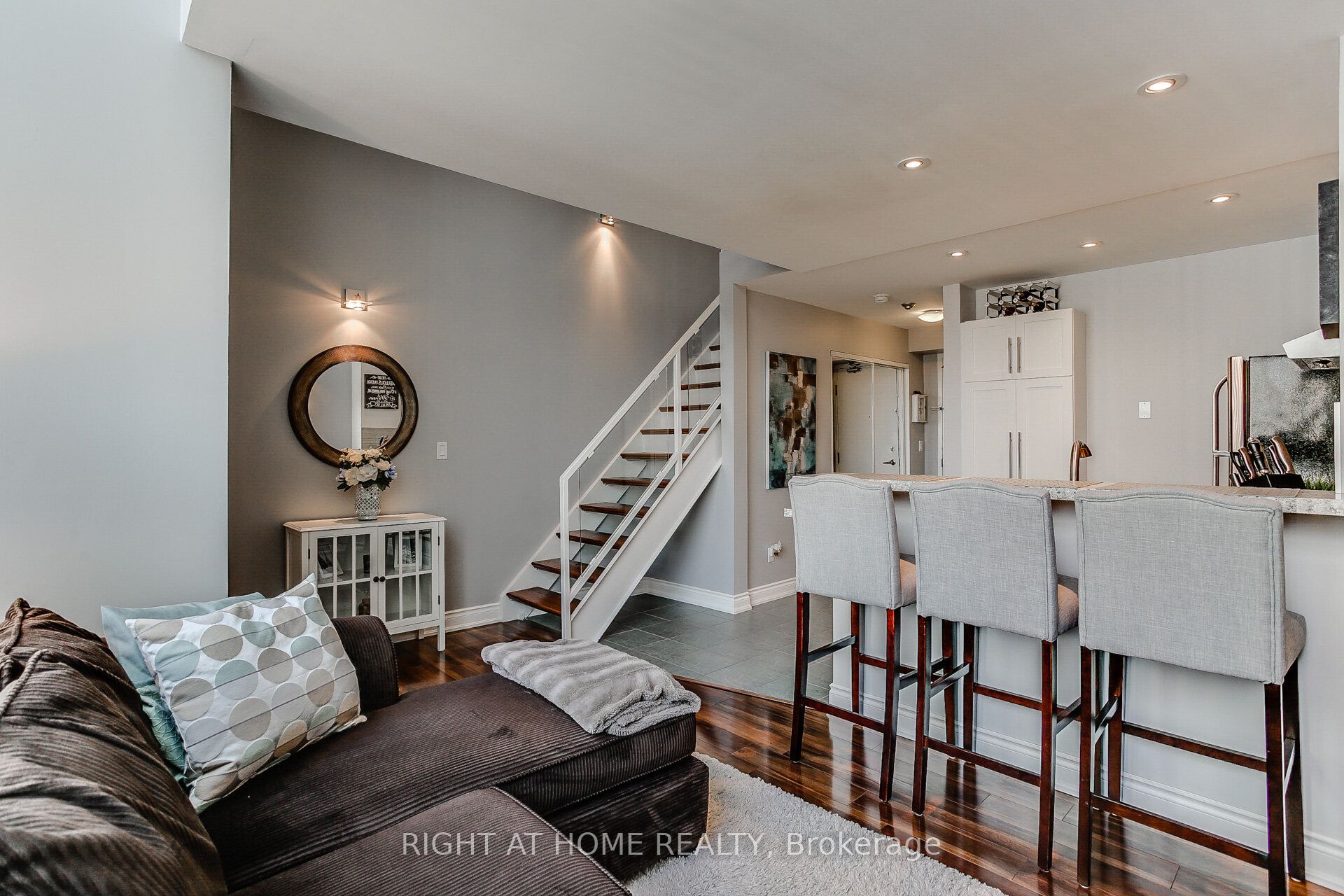 300 Manitoba Street 426 Property Photo 11