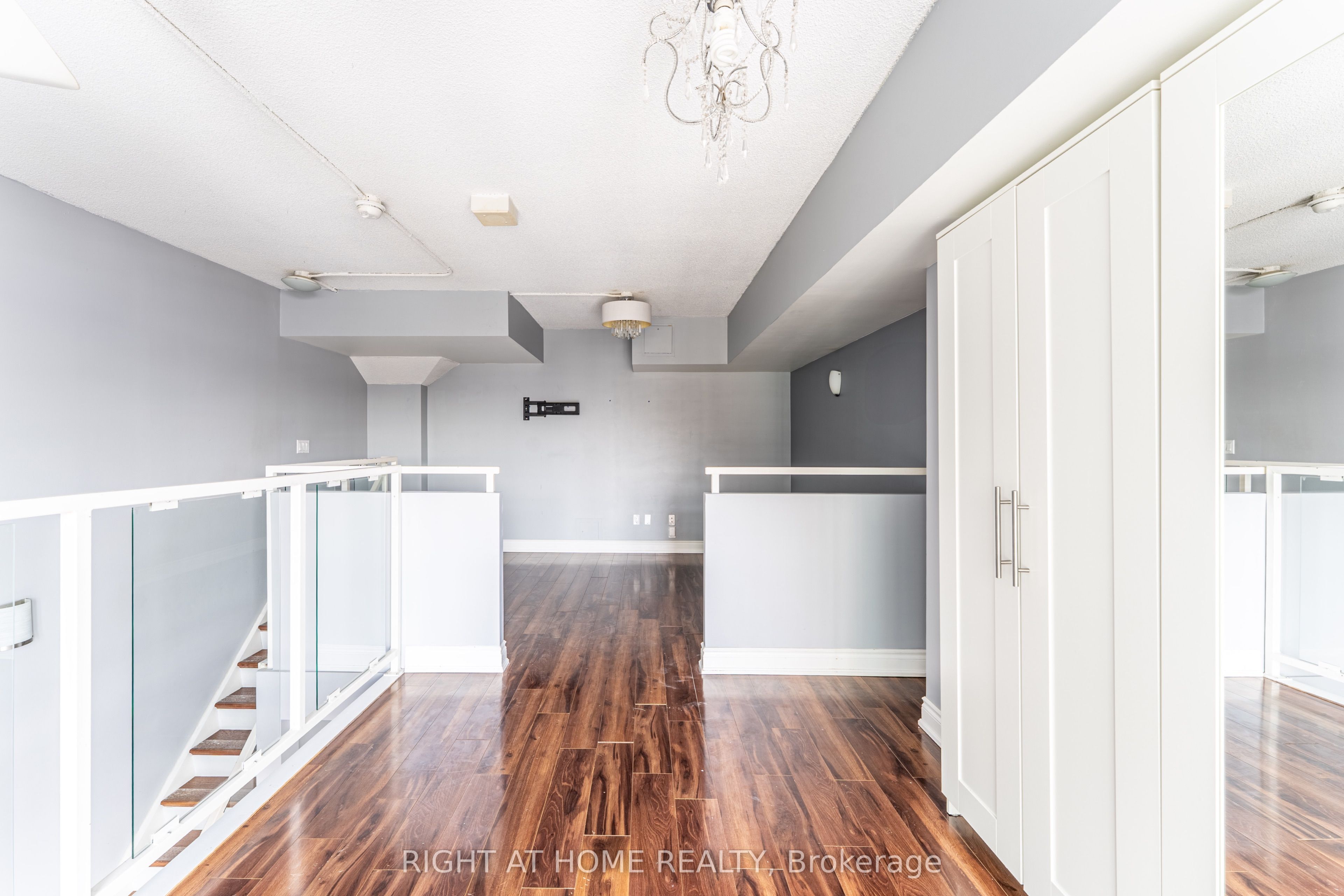 300 Manitoba Street 426 Property Photo 36