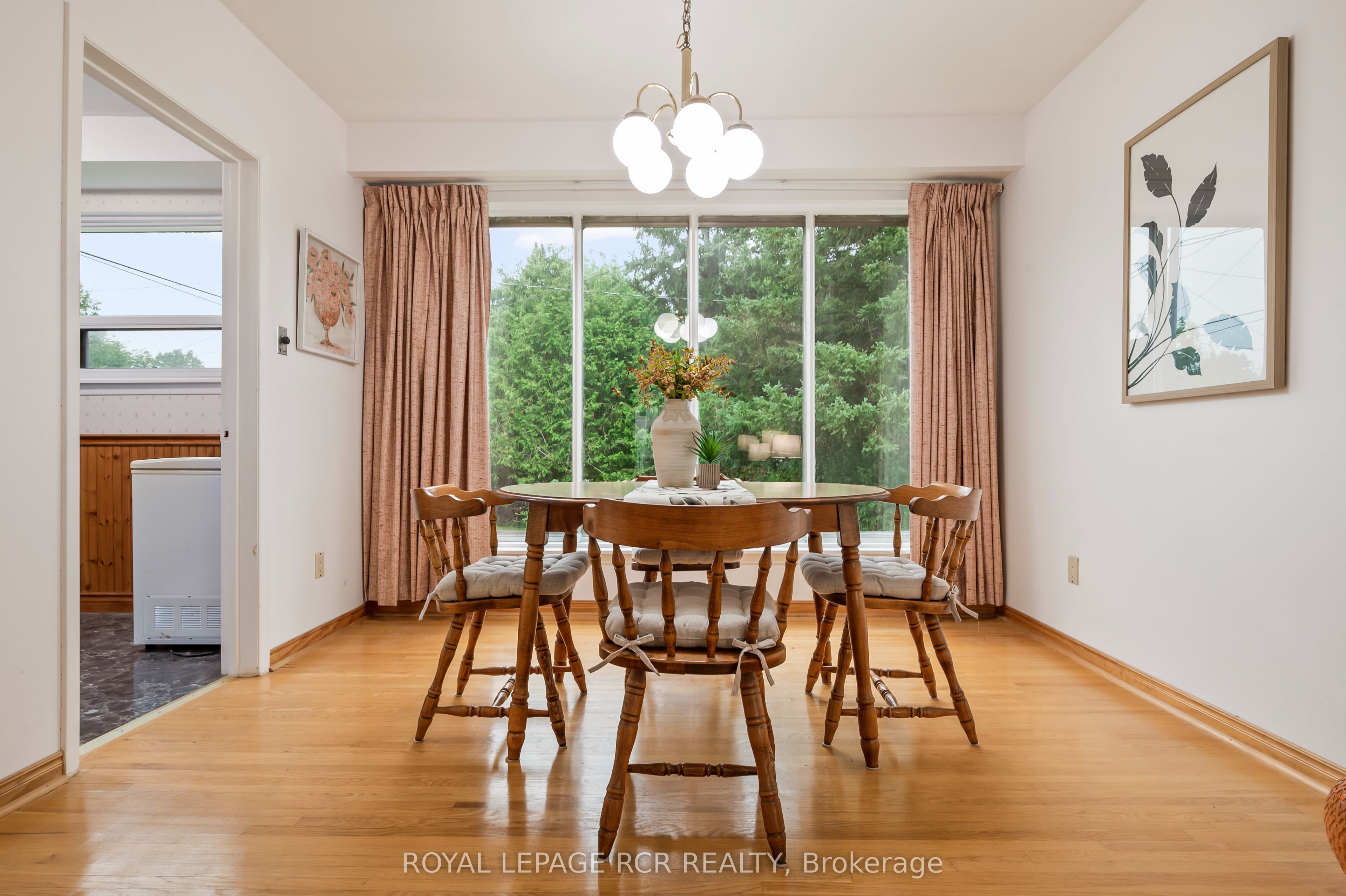 7 Cardwell Street Property Photo 9
