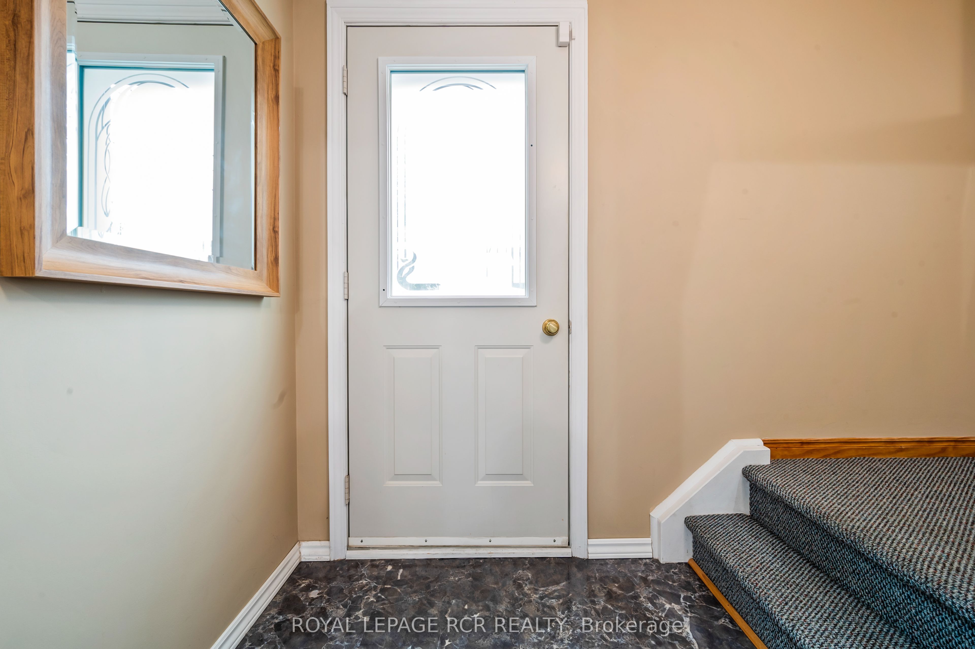 7 Cardwell Street Property Photo 13