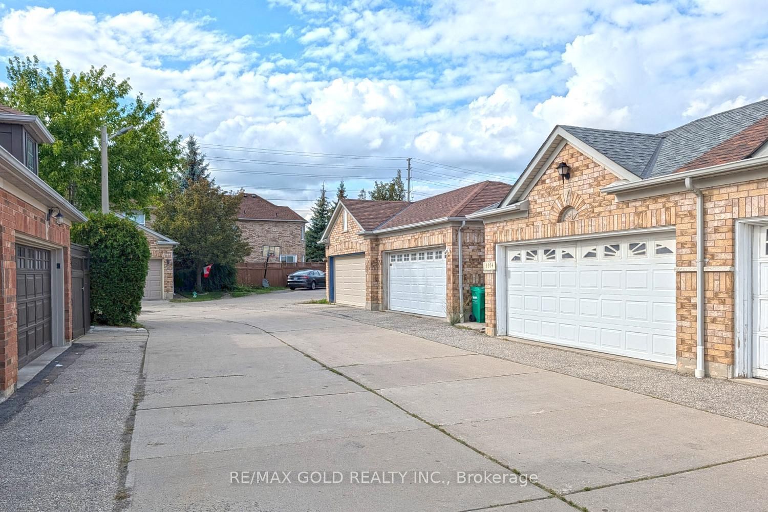 5974 Tenth Line Property Photo 44