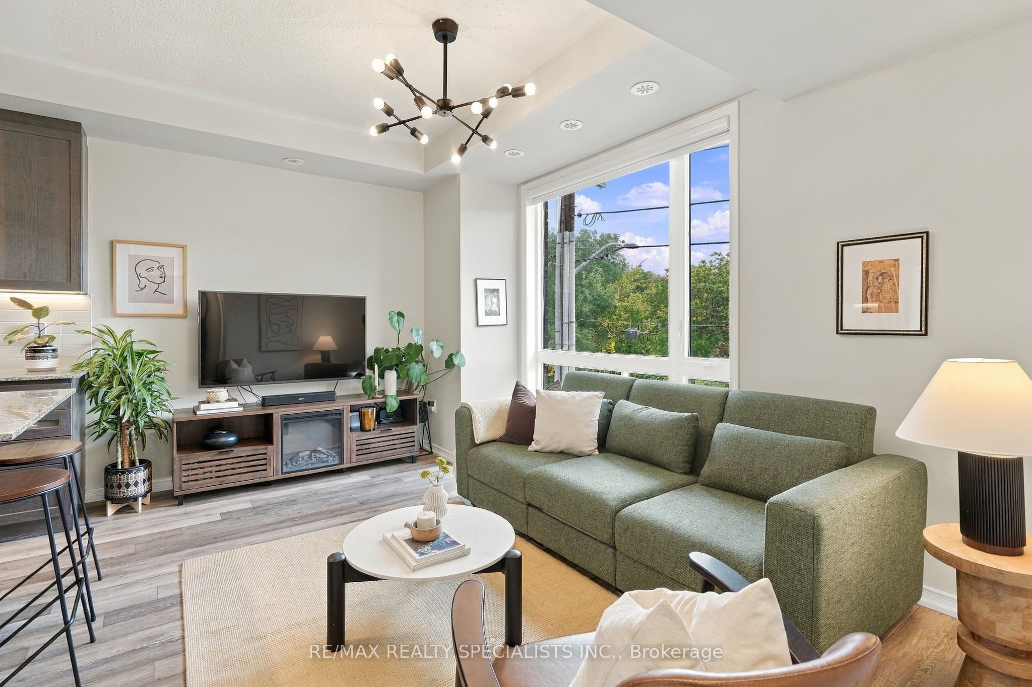 24 Fieldway Road 5 Property Photo 16