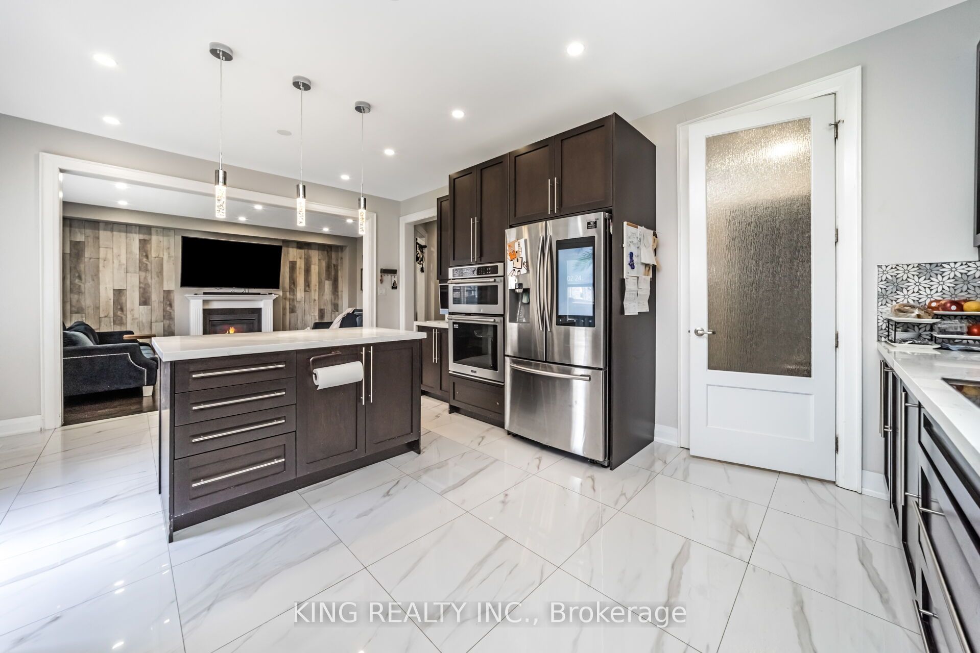 11 Malpass Street Property Photo 11
