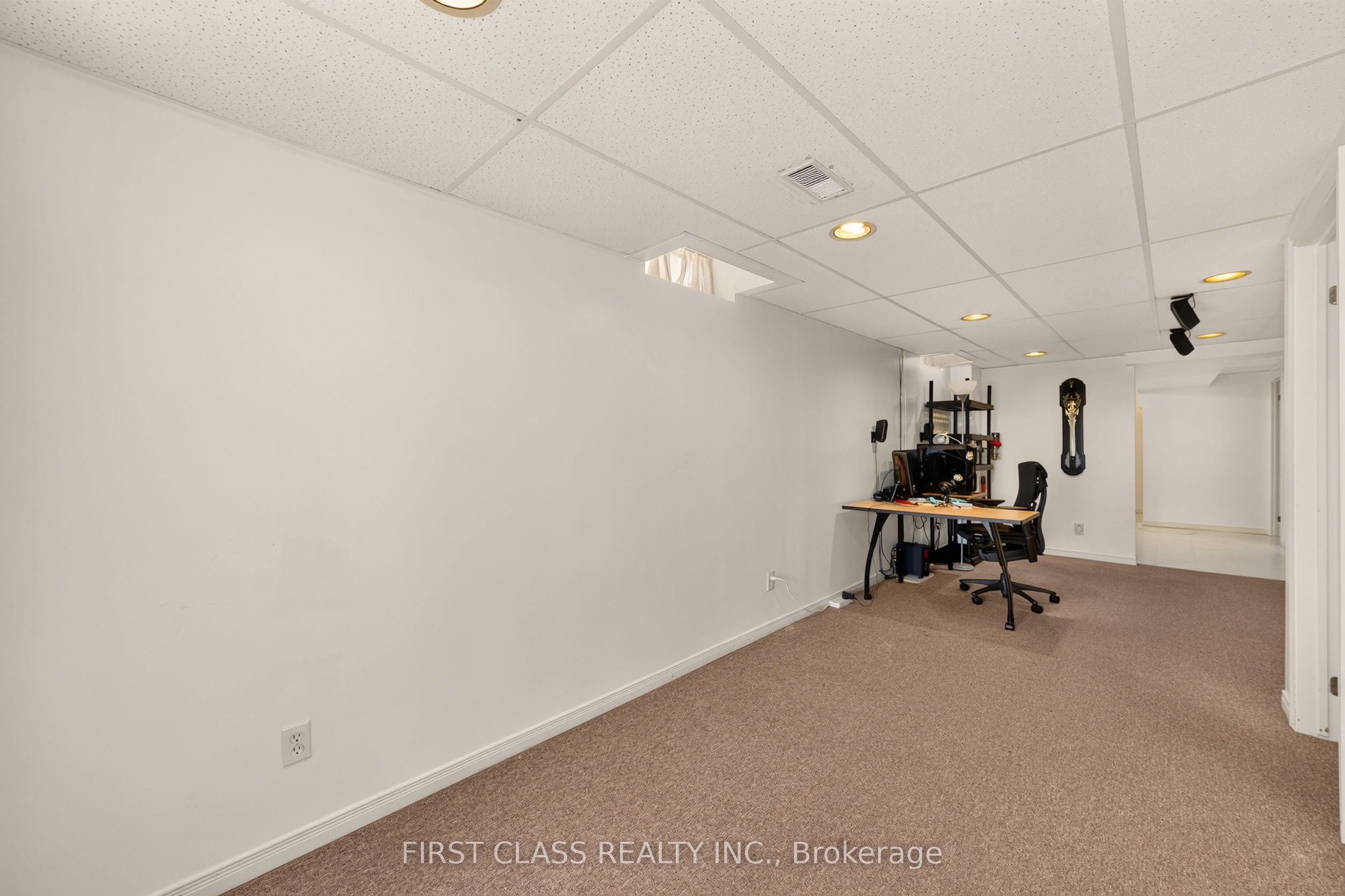 38 Pacific Wind Crescent Property Photo 35