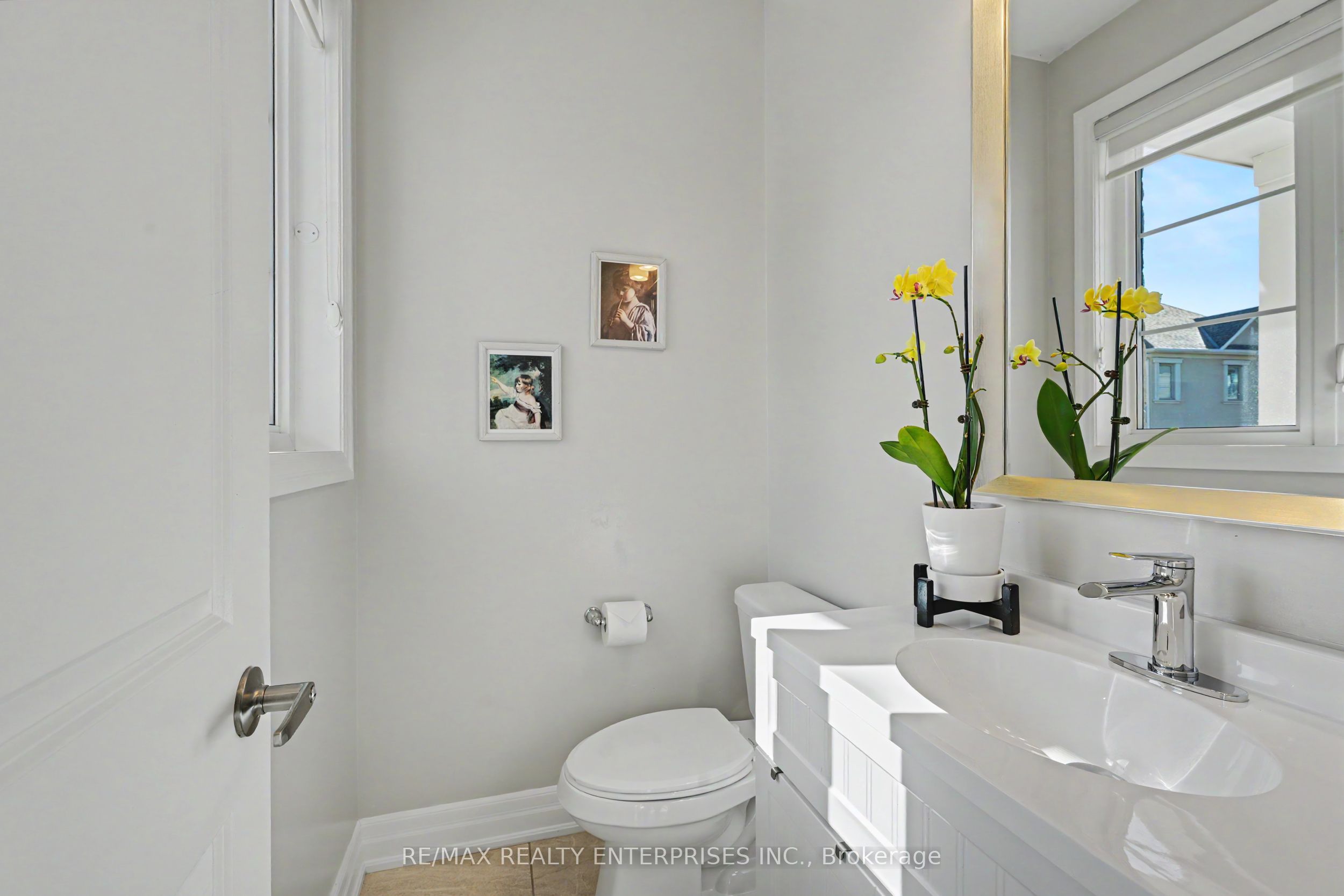 763 Aspen Terrace Property Photo 7